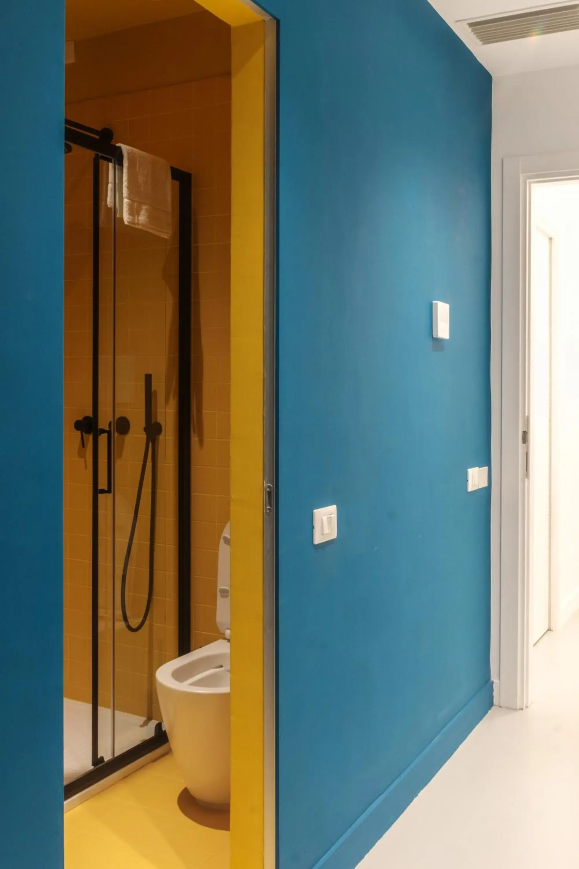 Bed in 4-Bed Mixed Dormitory Room in Malalbergo Bed in 4-Bed Mixed Dormitory Room in Malalbergo