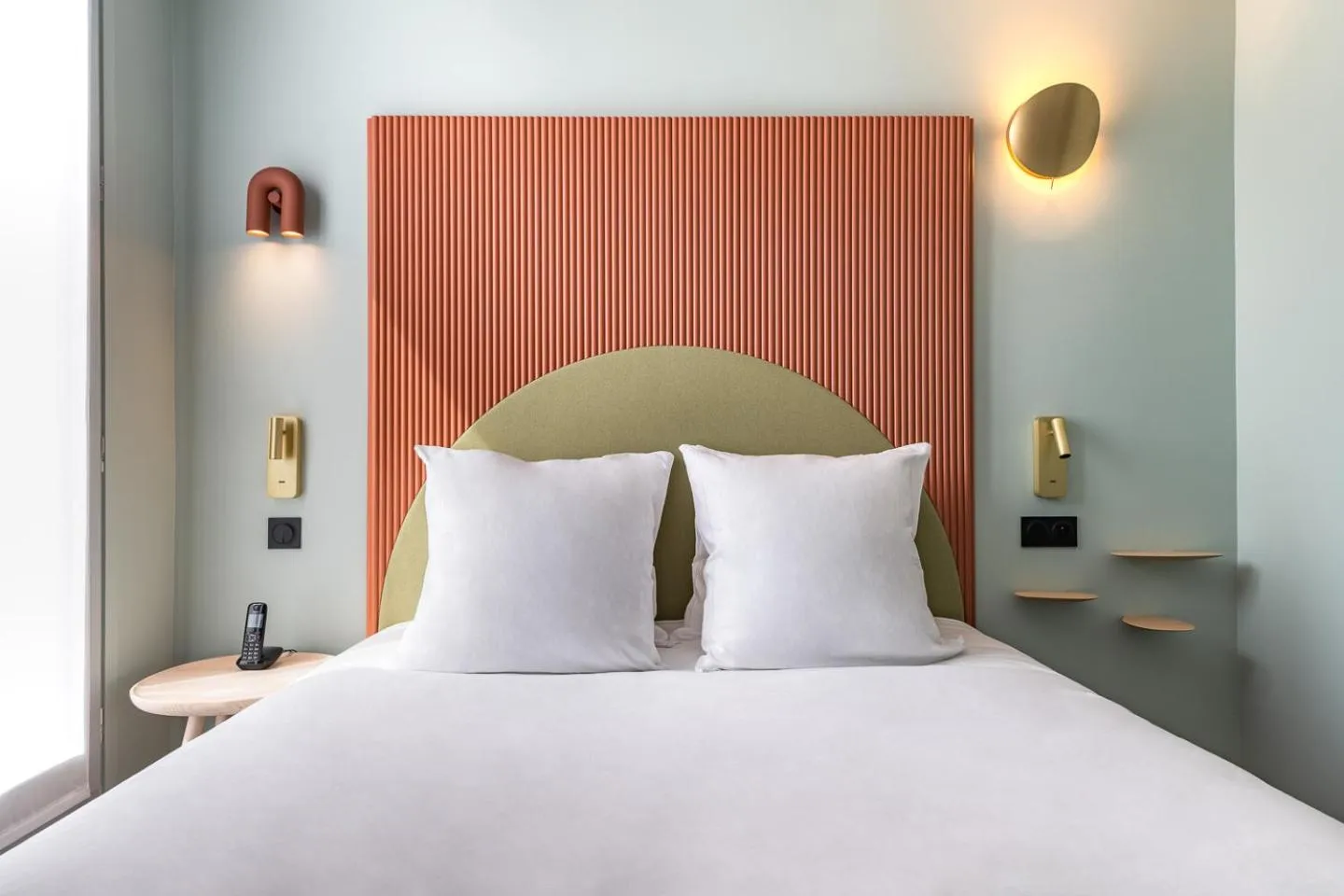 Bed in O.Lysée Hotel