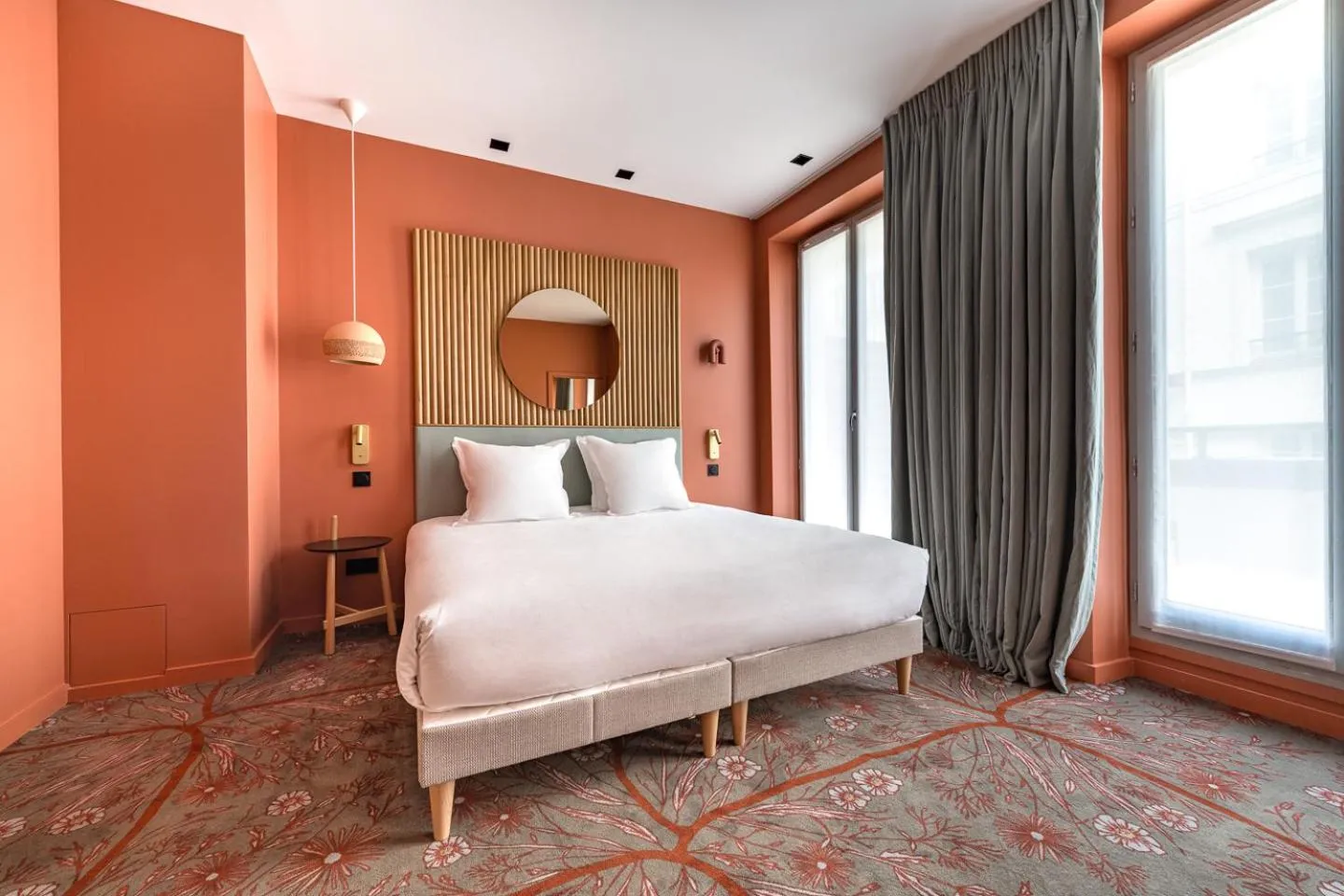 Bed in O.Lysée Hotel