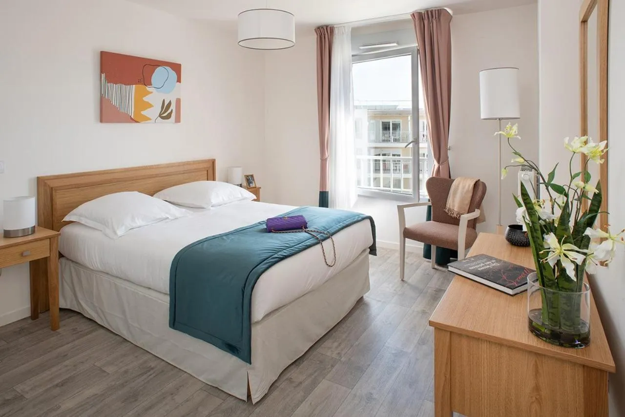 Bed in Domitys La Serpentine