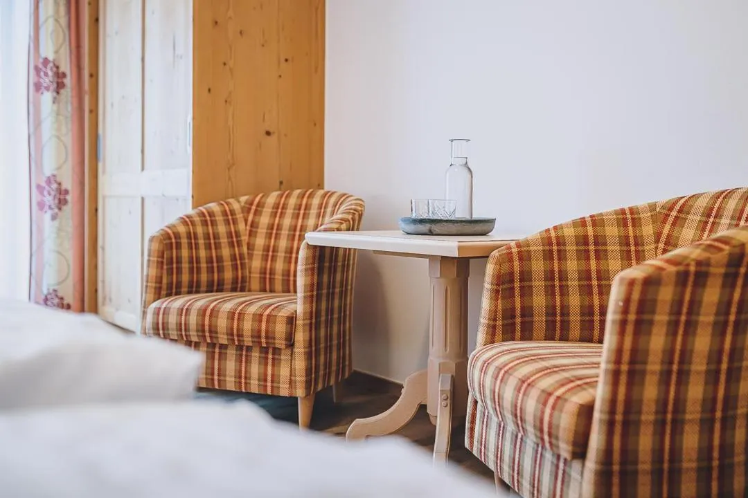 Photo of the whole room in Hotel Vorderronach