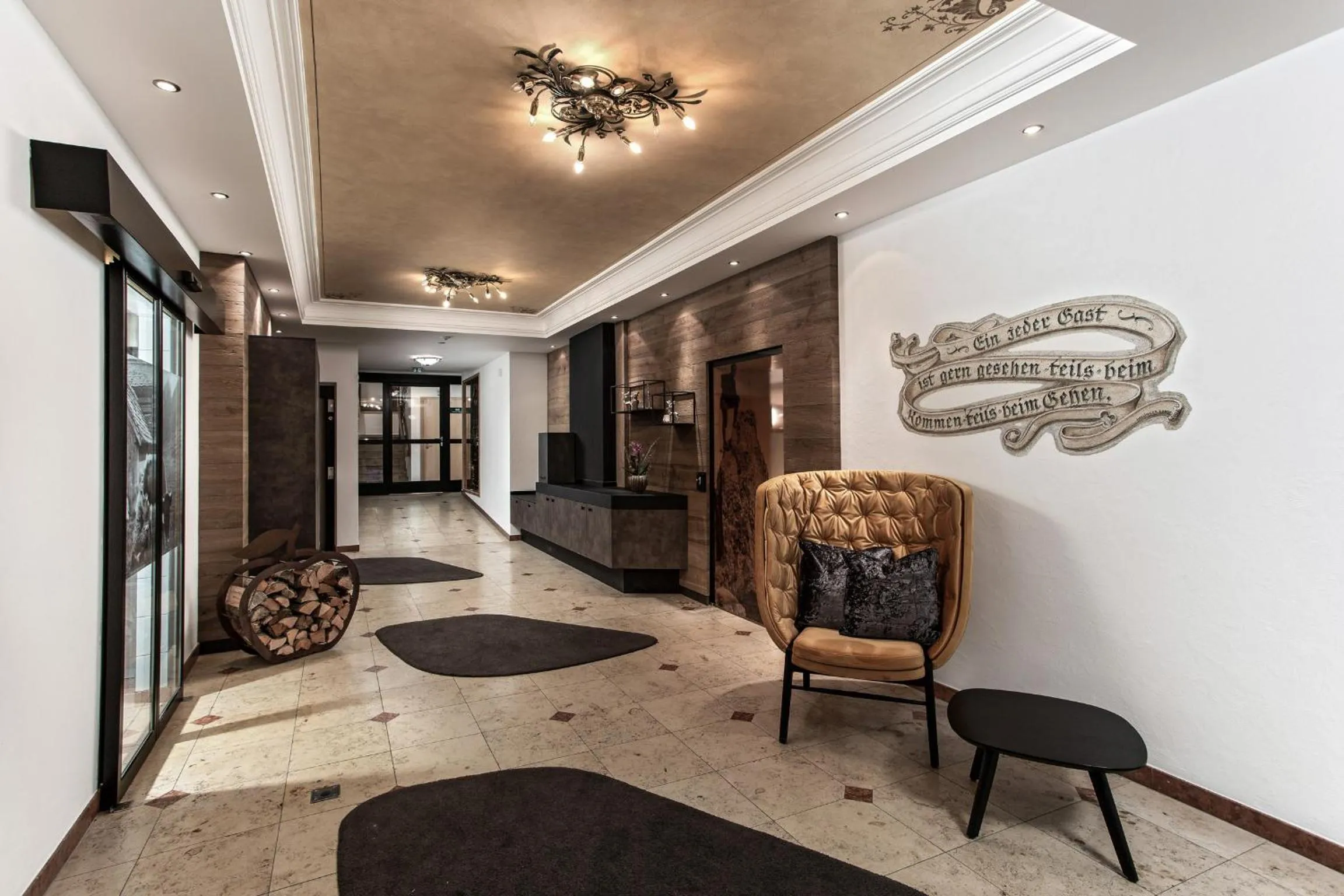 Lobby or reception in Hotel Vorderronach