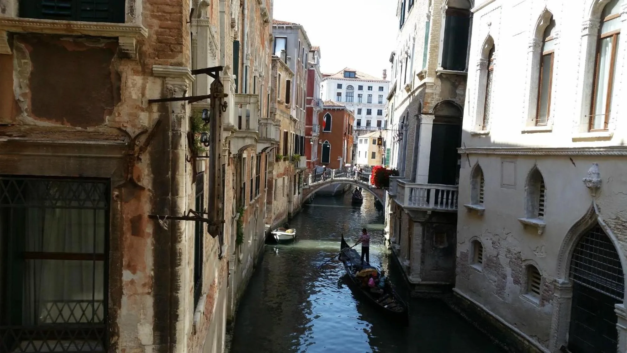 Neighbourhood in Palazzo Eugenia - Minelli