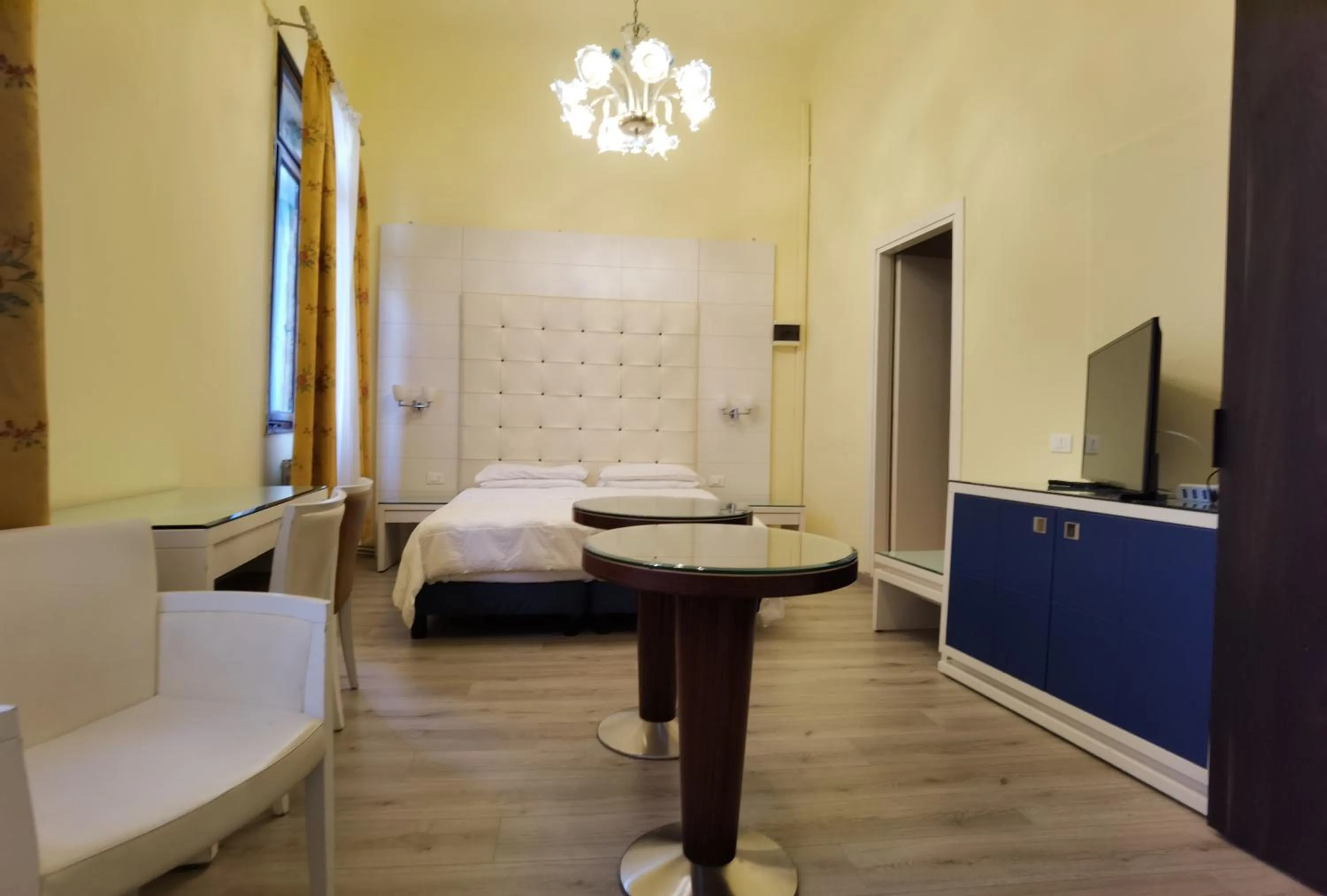 Bed in Palazzo Eugenia - Minelli