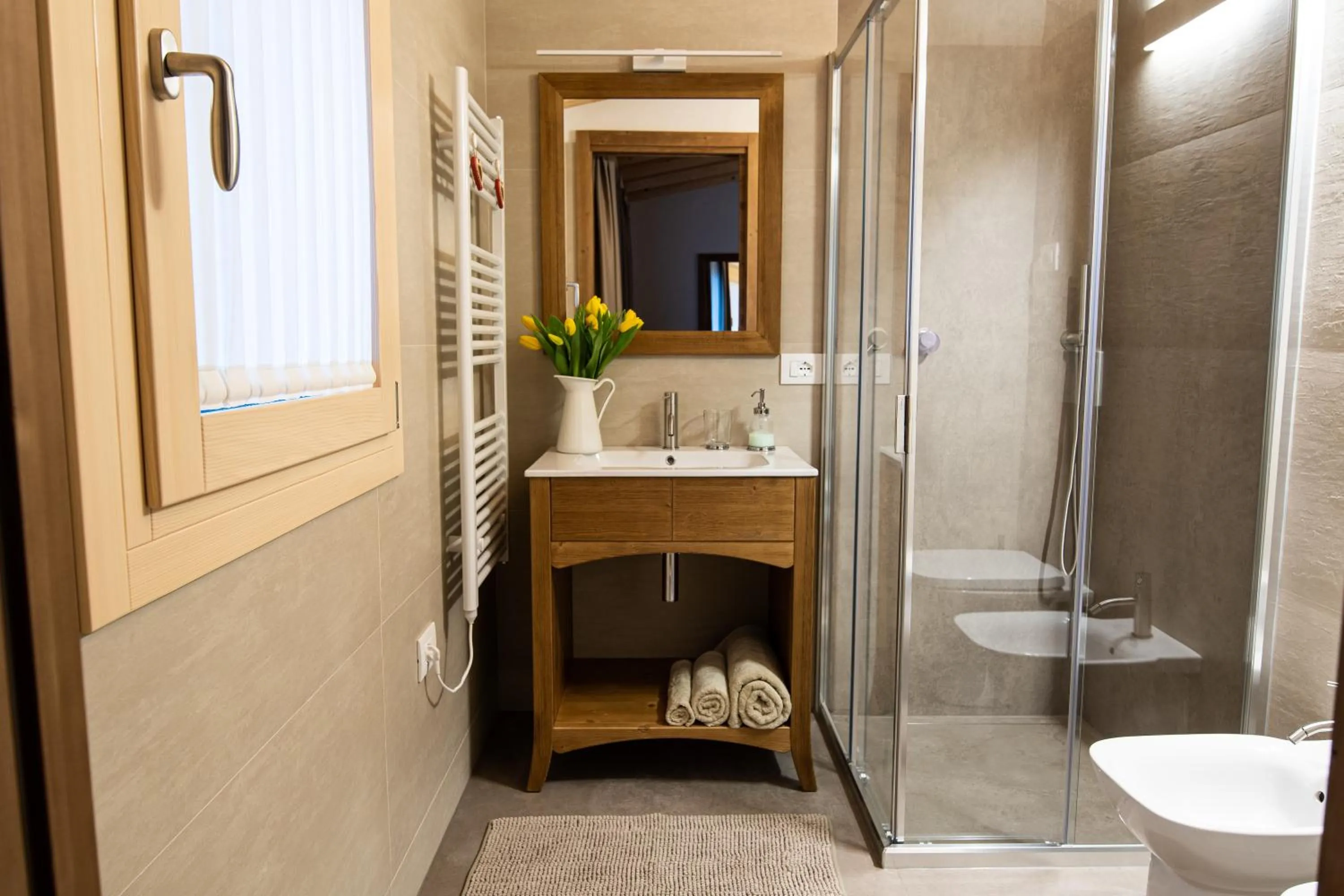 Shower in Antico Borgo Brunelli