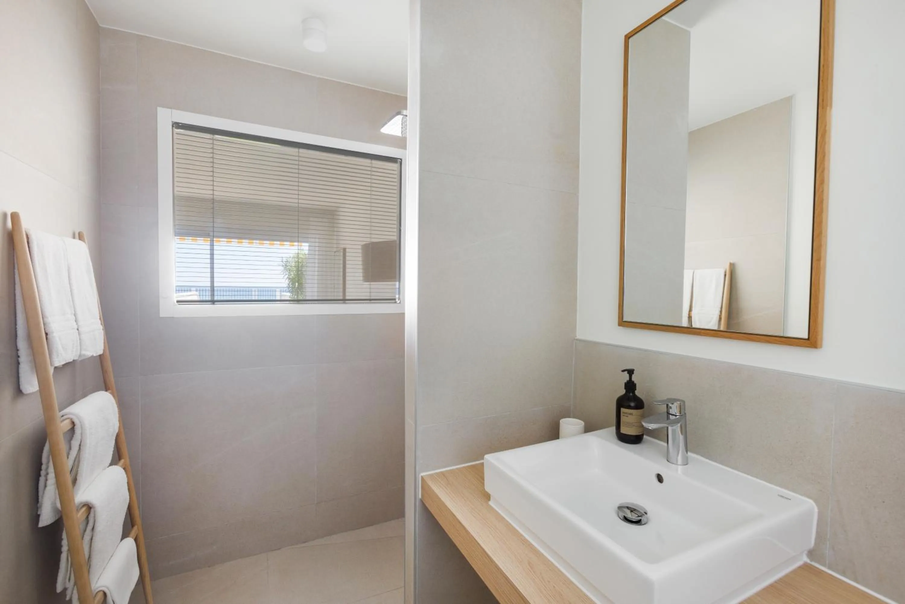 Shower in Belle Vue Hôtel