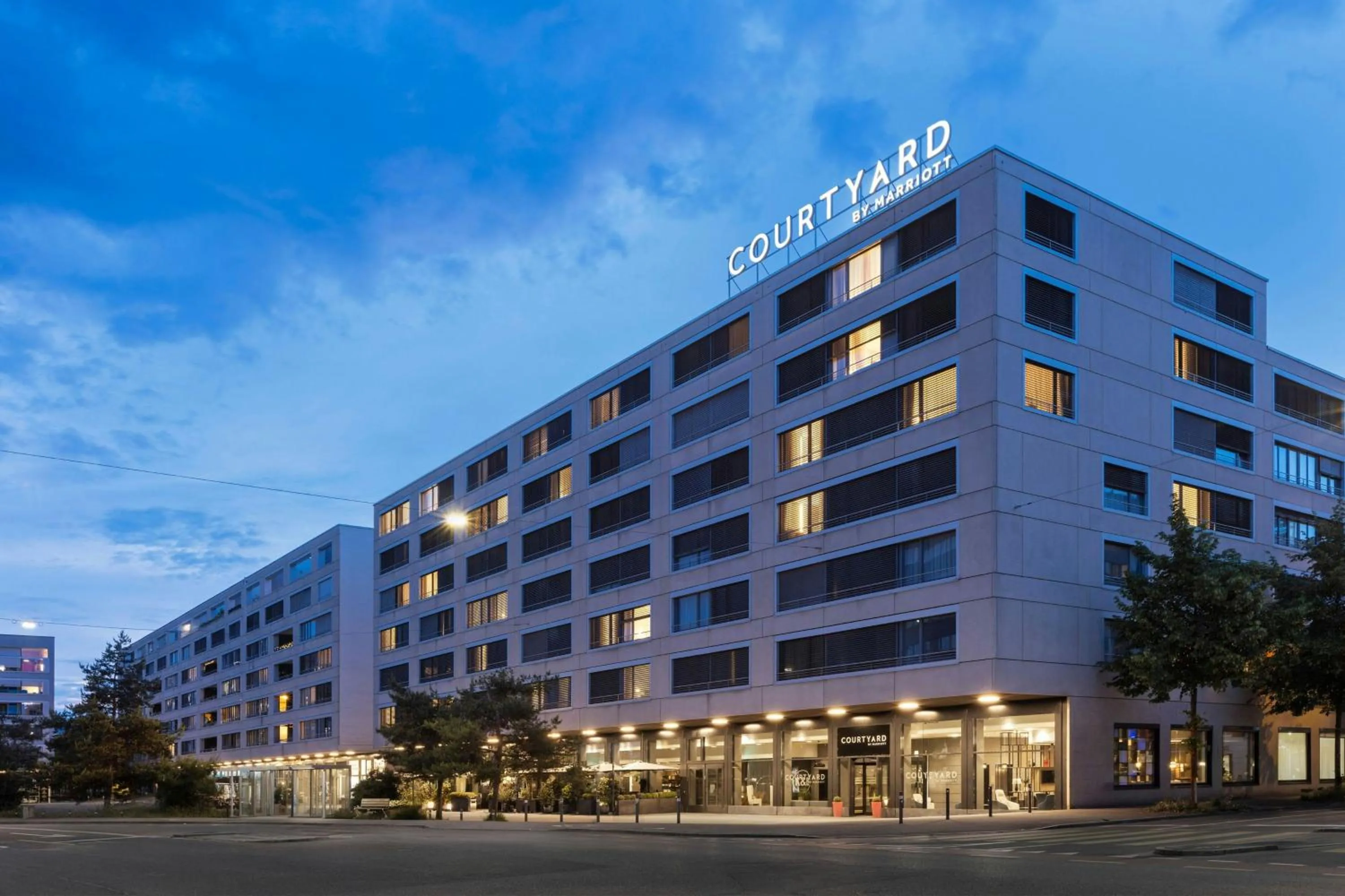 Property building in Courtyard by Marriott Zurich North