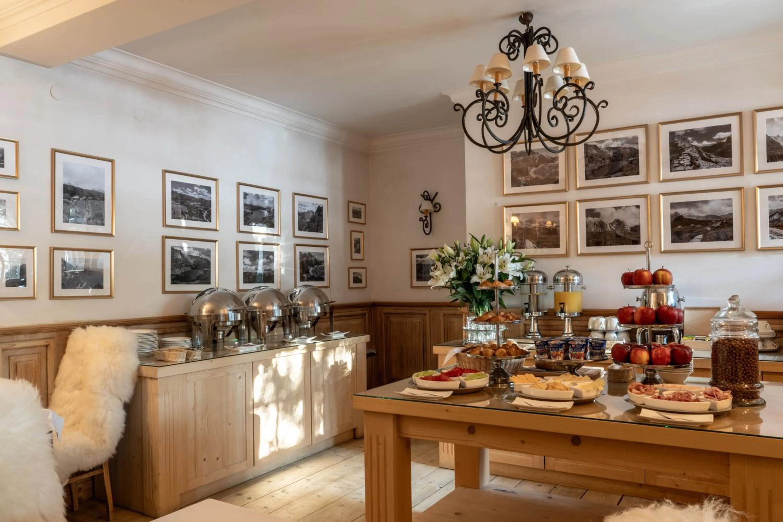 Breakfast in Willa Rajka