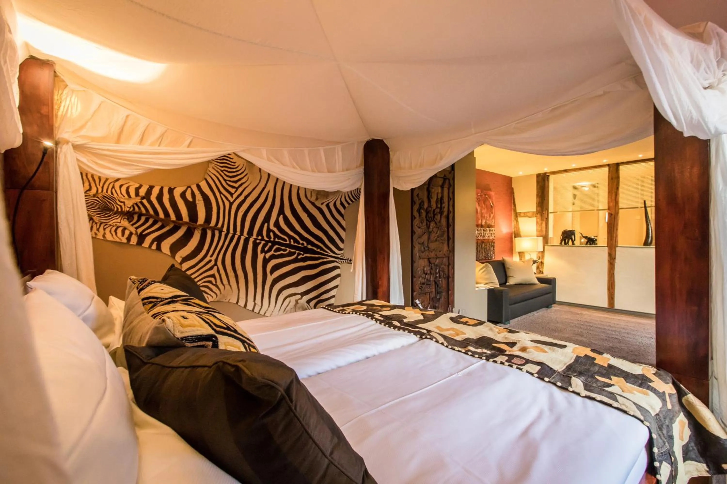 Photo of the whole room, Bed in Farmerhaus-Lodge