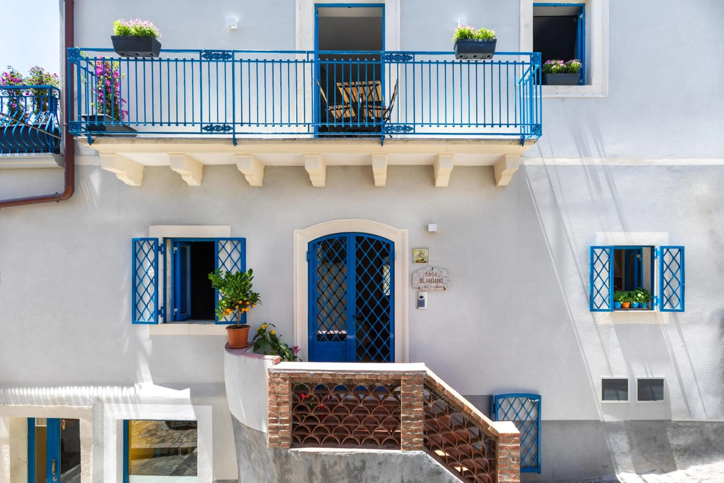 Facade/entrance in Casa Blandano B&B