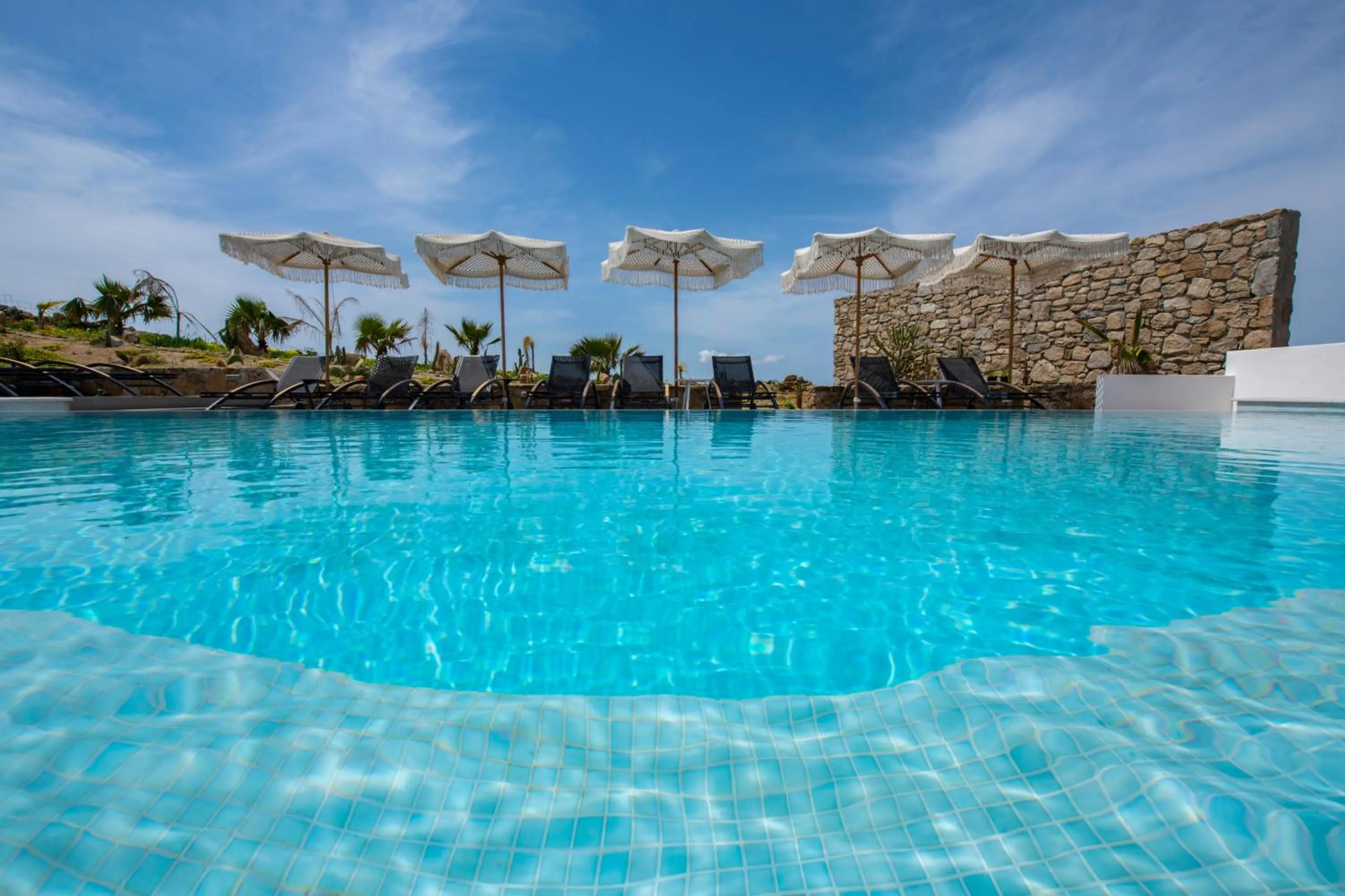 Swimming pool in Bianco a Nero Mykonos