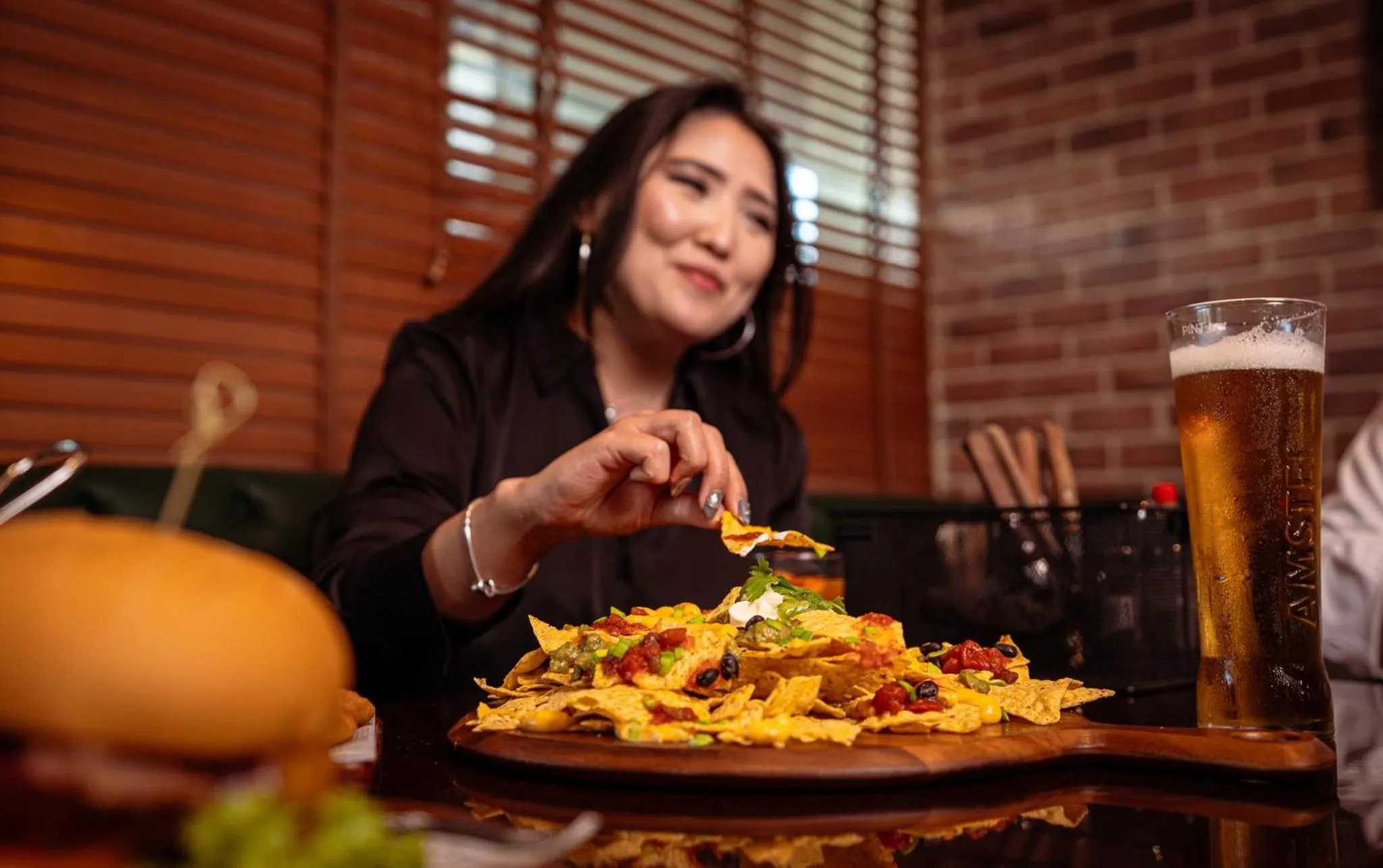 Lounge or bar in Holiday Inn Express Dubai, Jumeirah by IHG