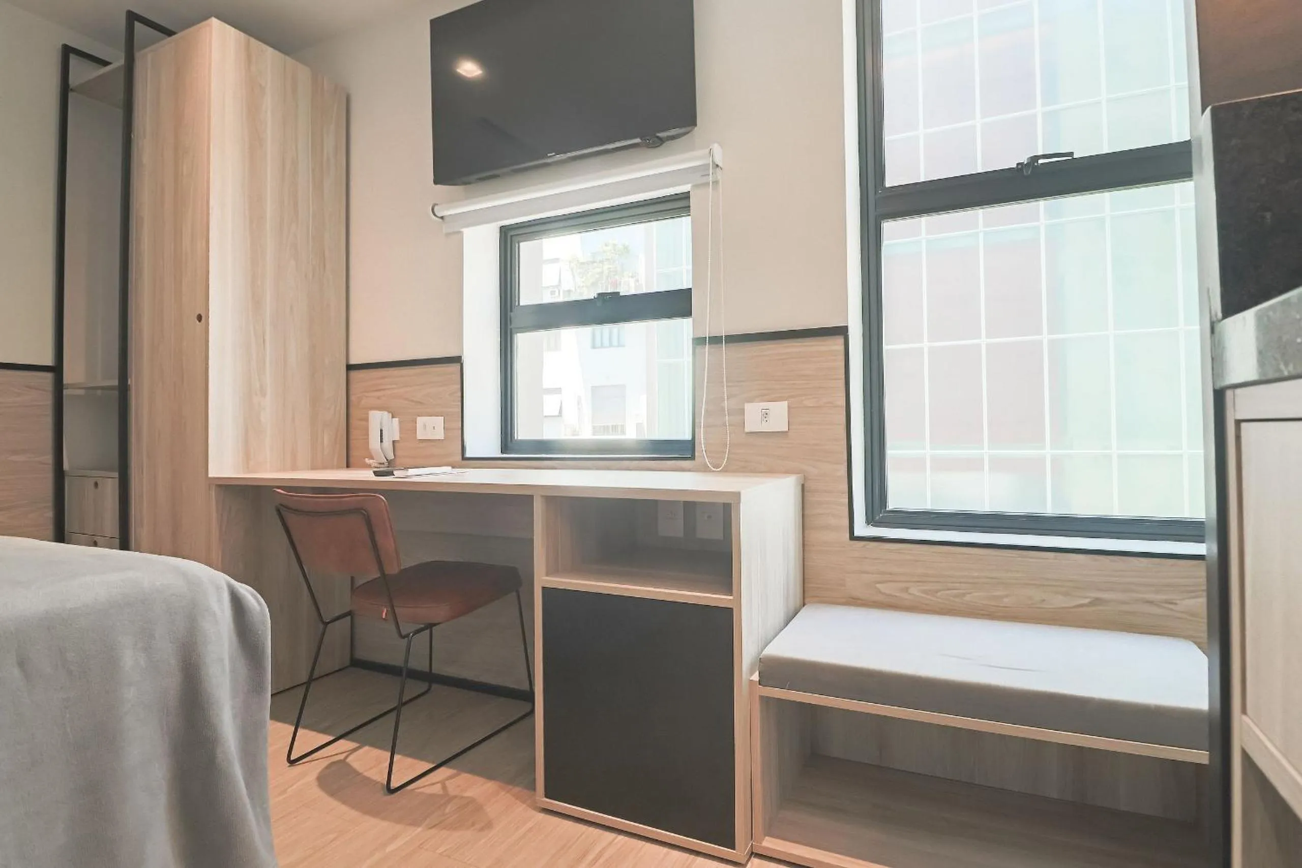 Bed in Housi Paulista