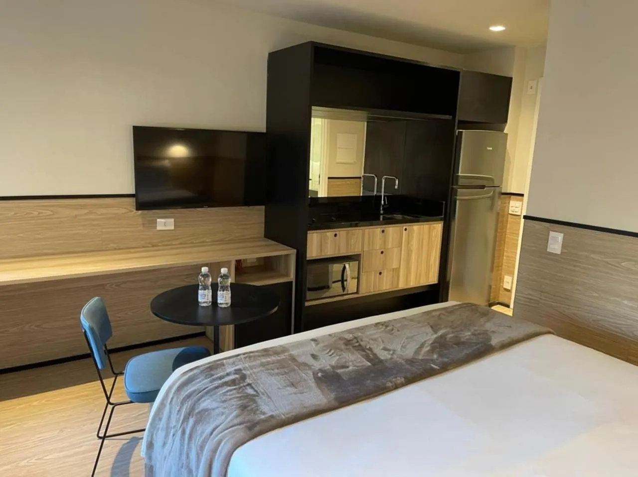 Bed in Housi Paulista