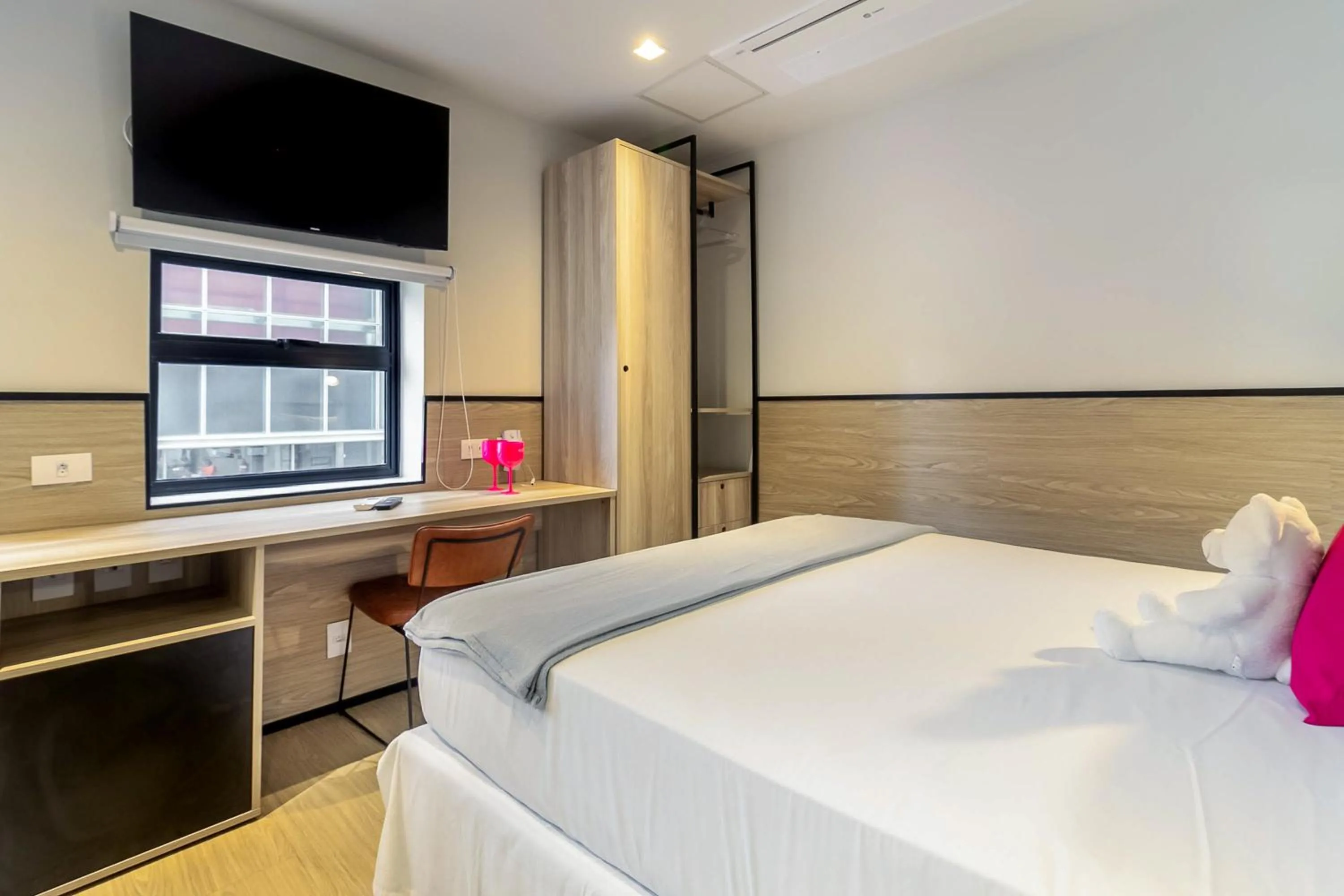 Apartment in Housi Paulista