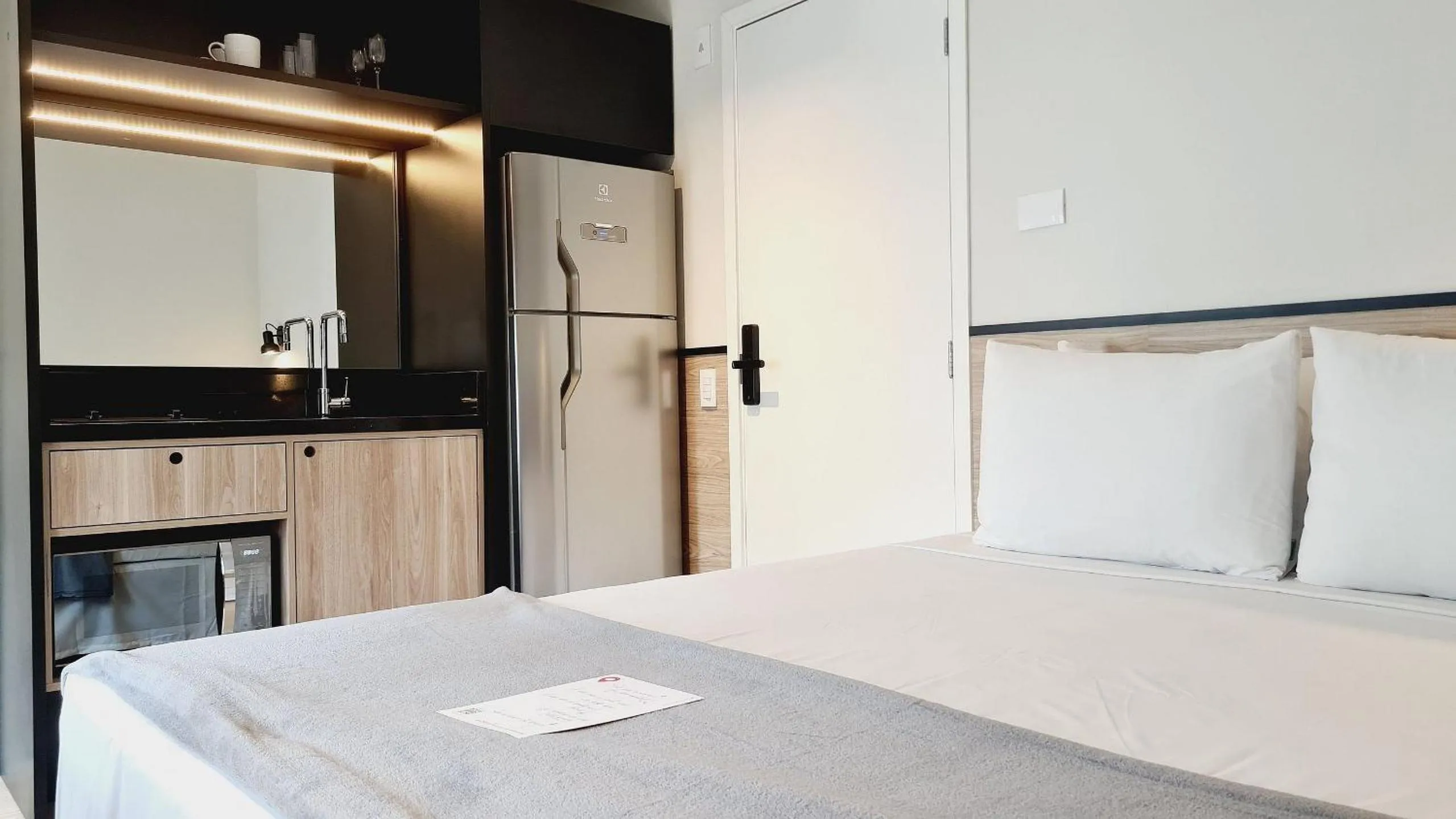 Bed in Housi Paulista