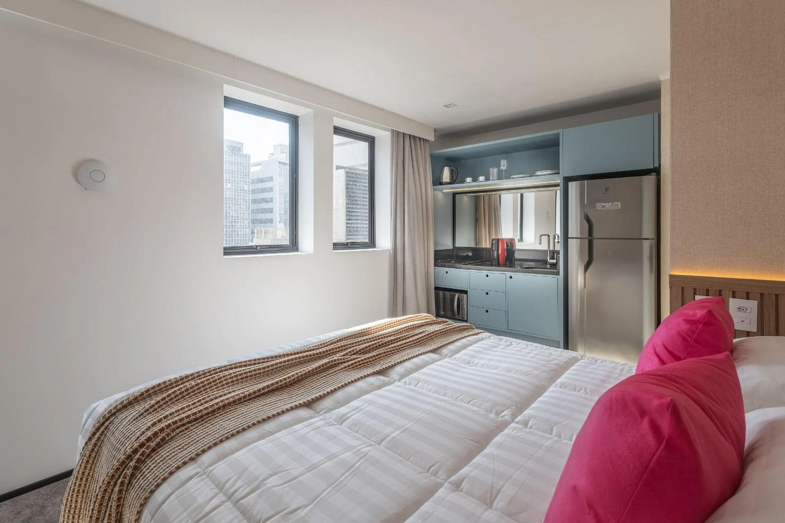 Bed in sp-hobn - housi paulista