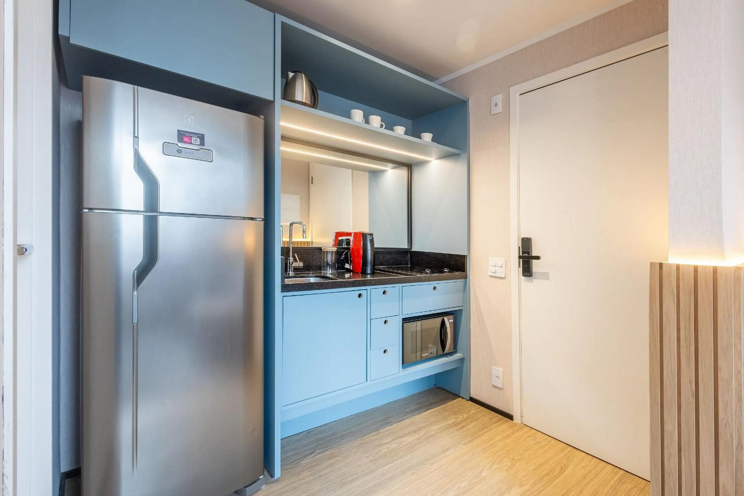 Kitchen or kitchenette in Housi Paulista