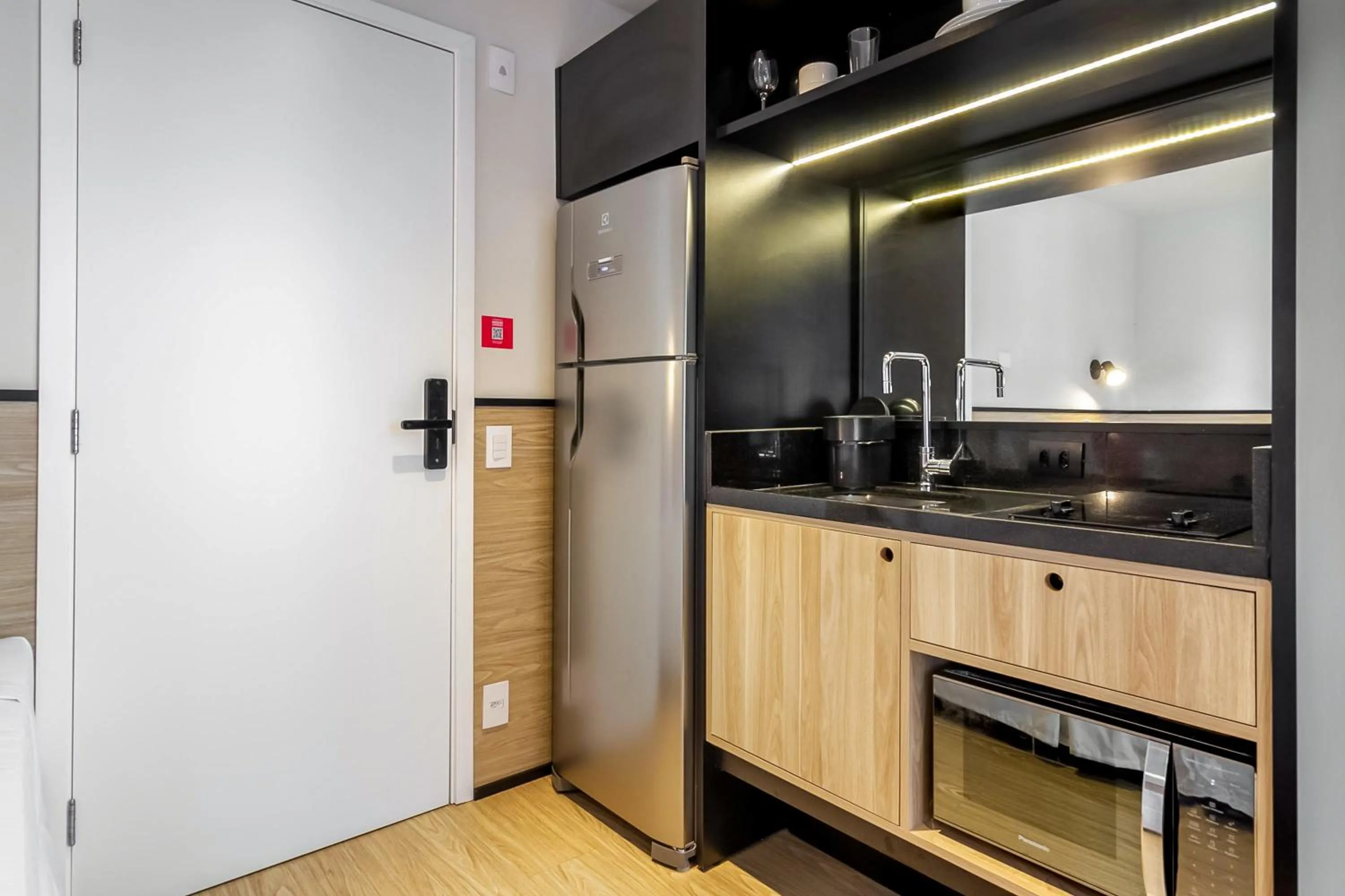 Apartment in Housi Paulista