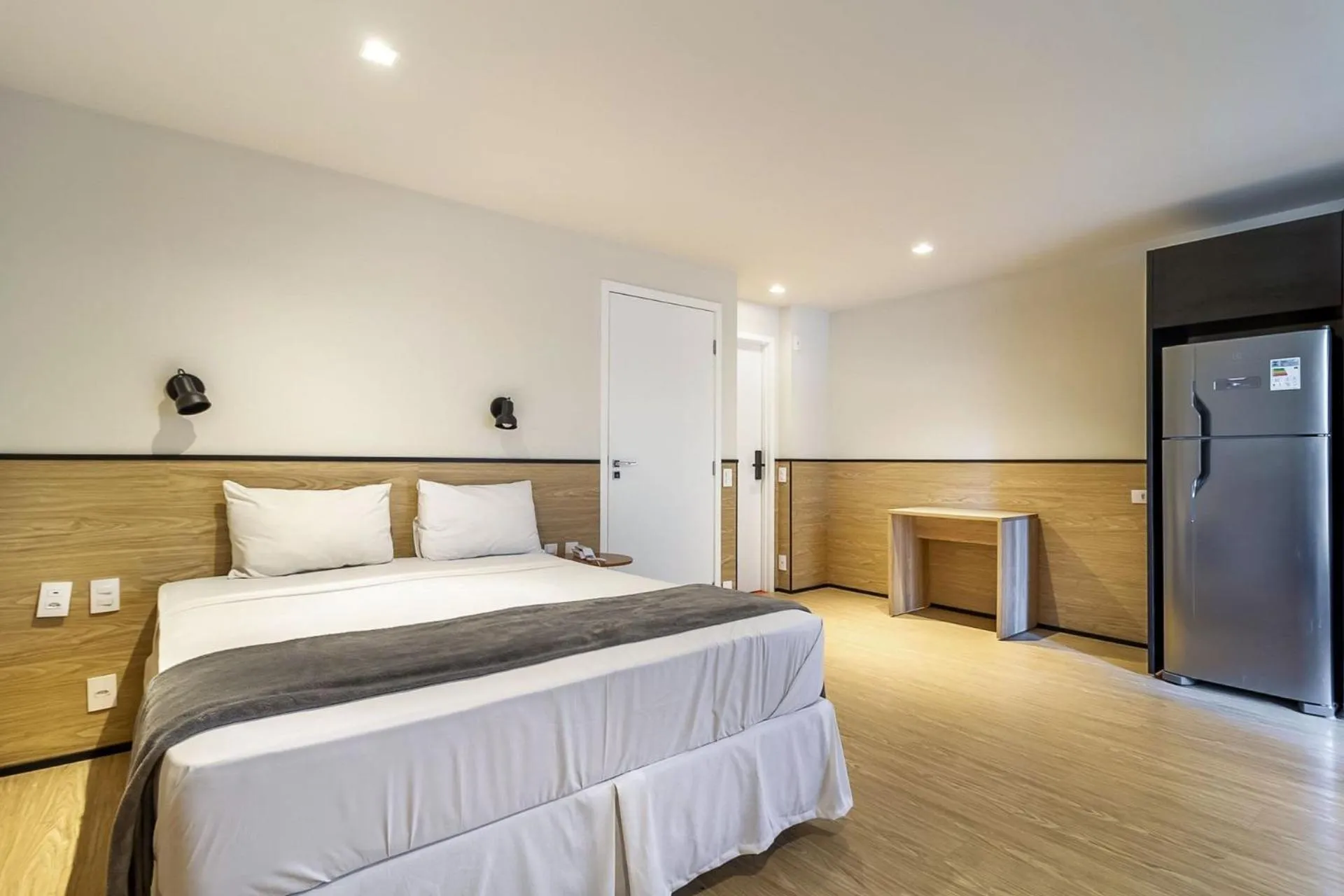 Bed in Housi Paulista