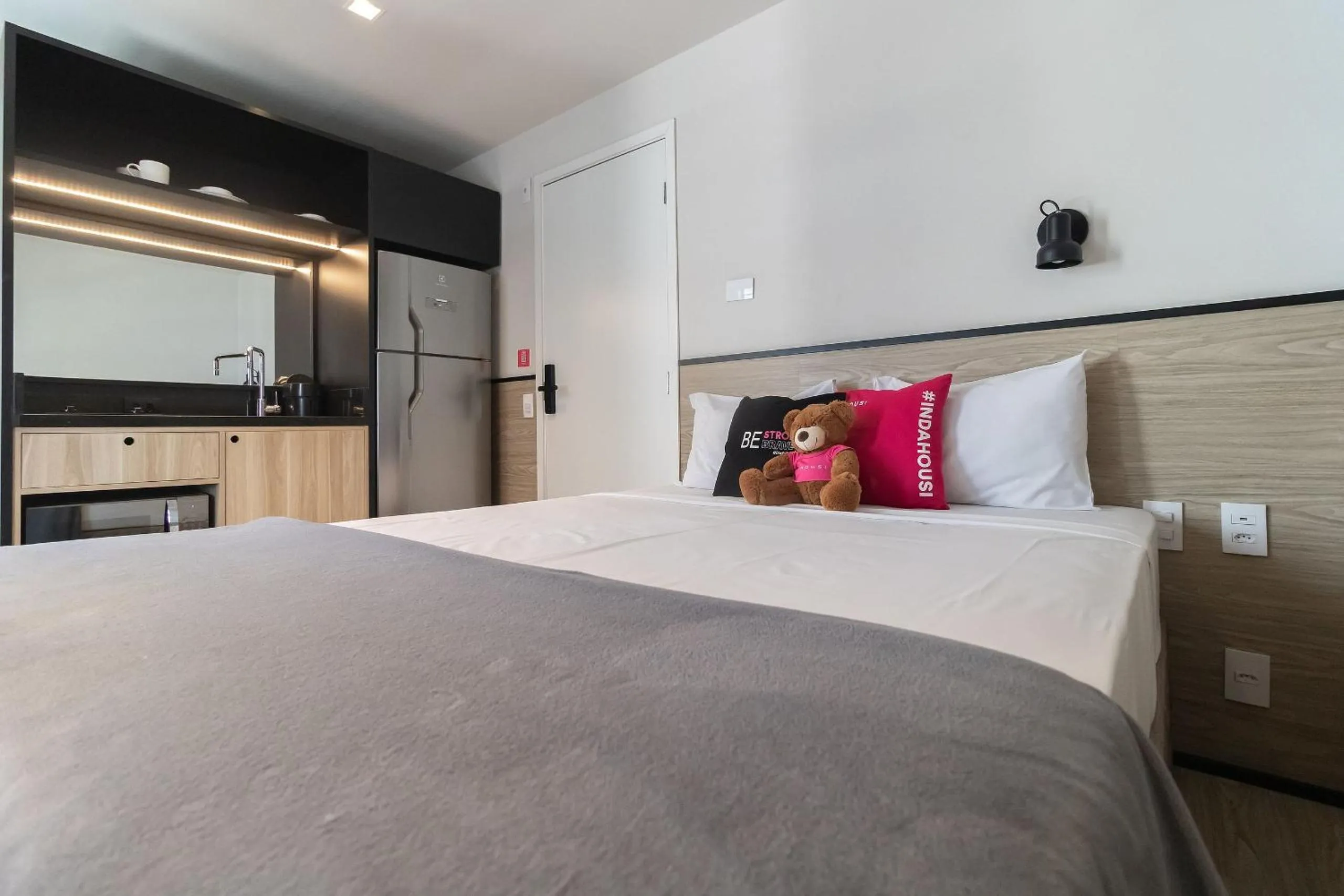 Bed in Housi Paulista