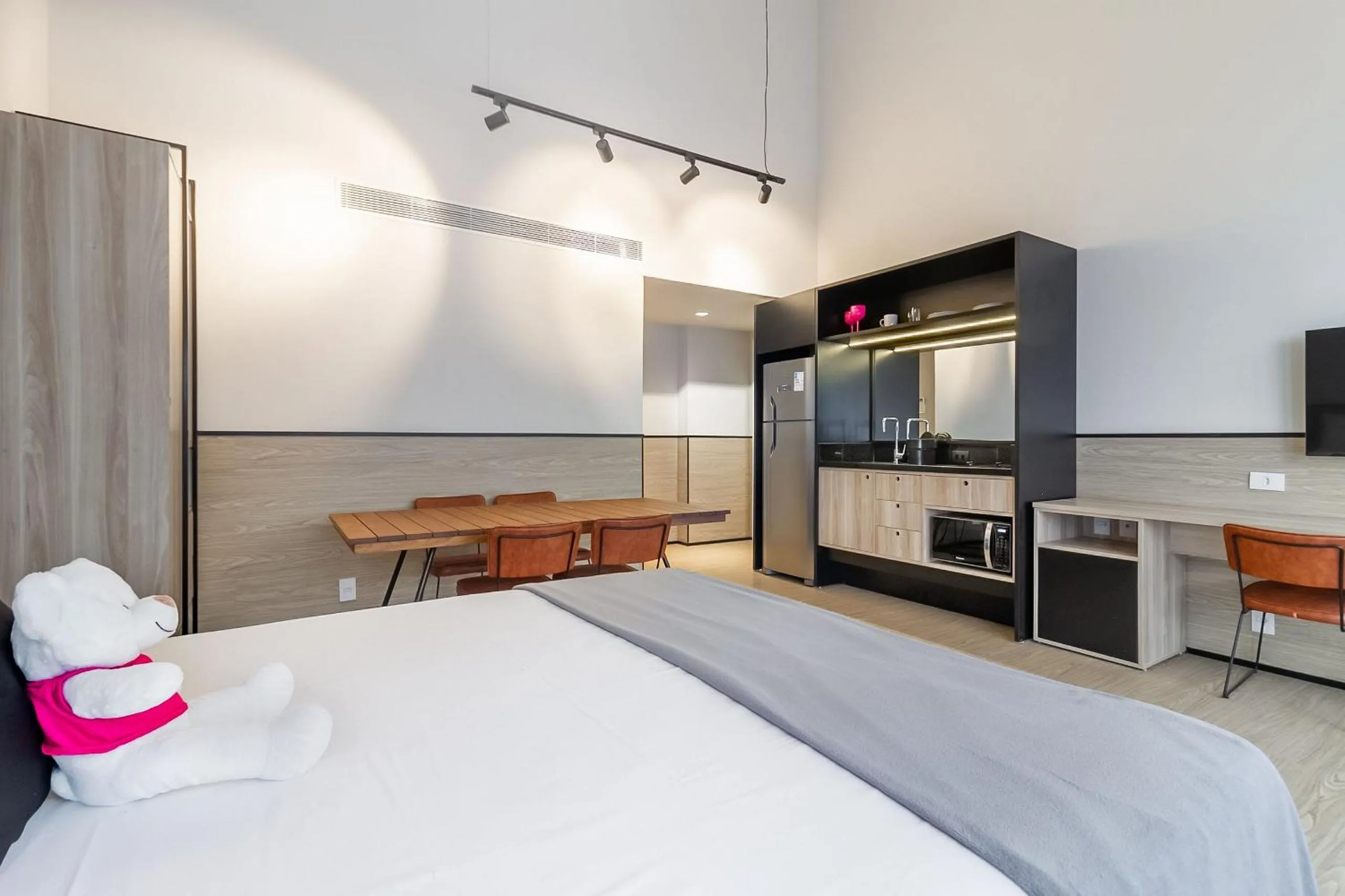 Bed in Housi Paulista