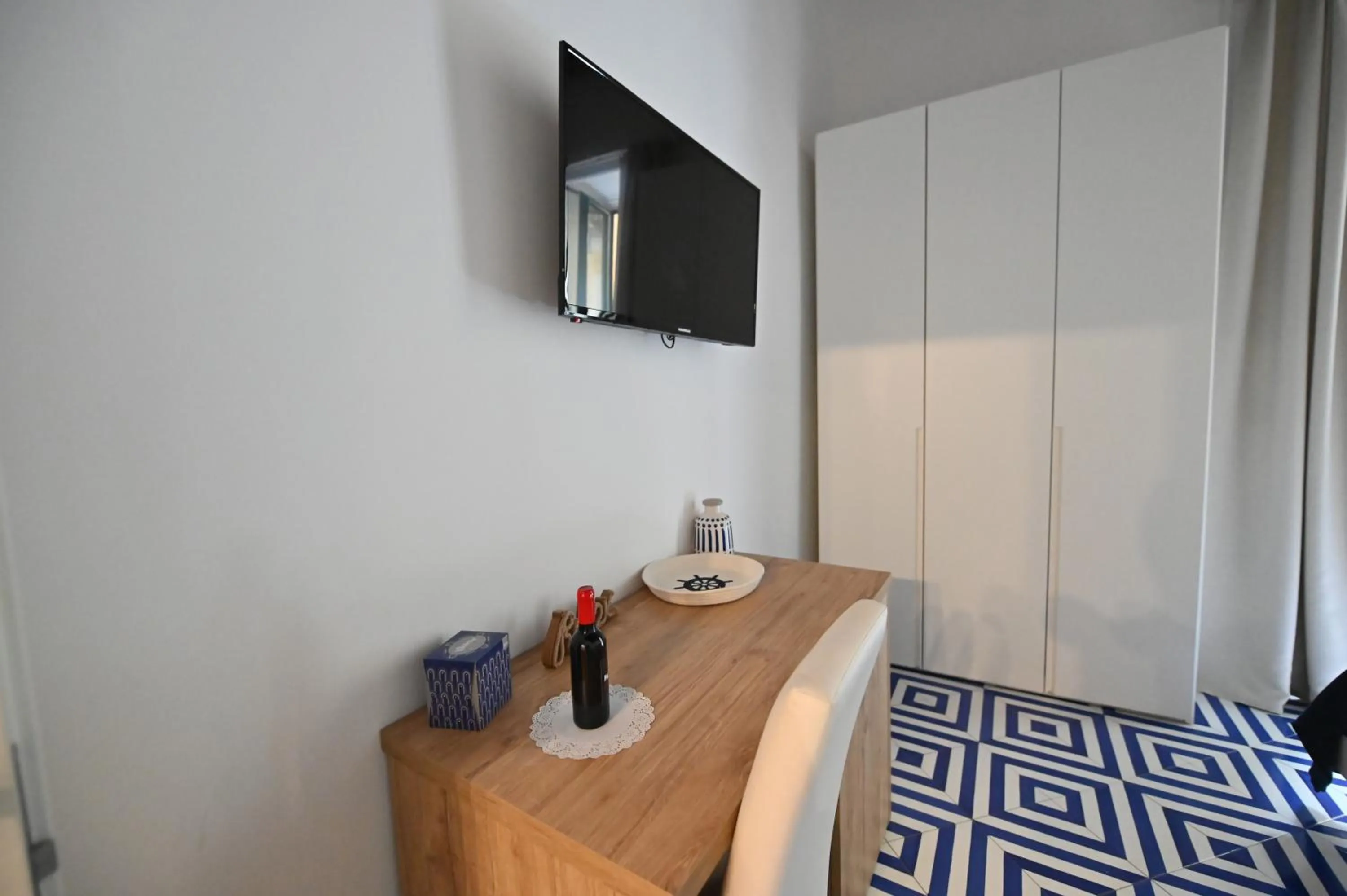 TV and multimedia, Bed in La Memolina B&B