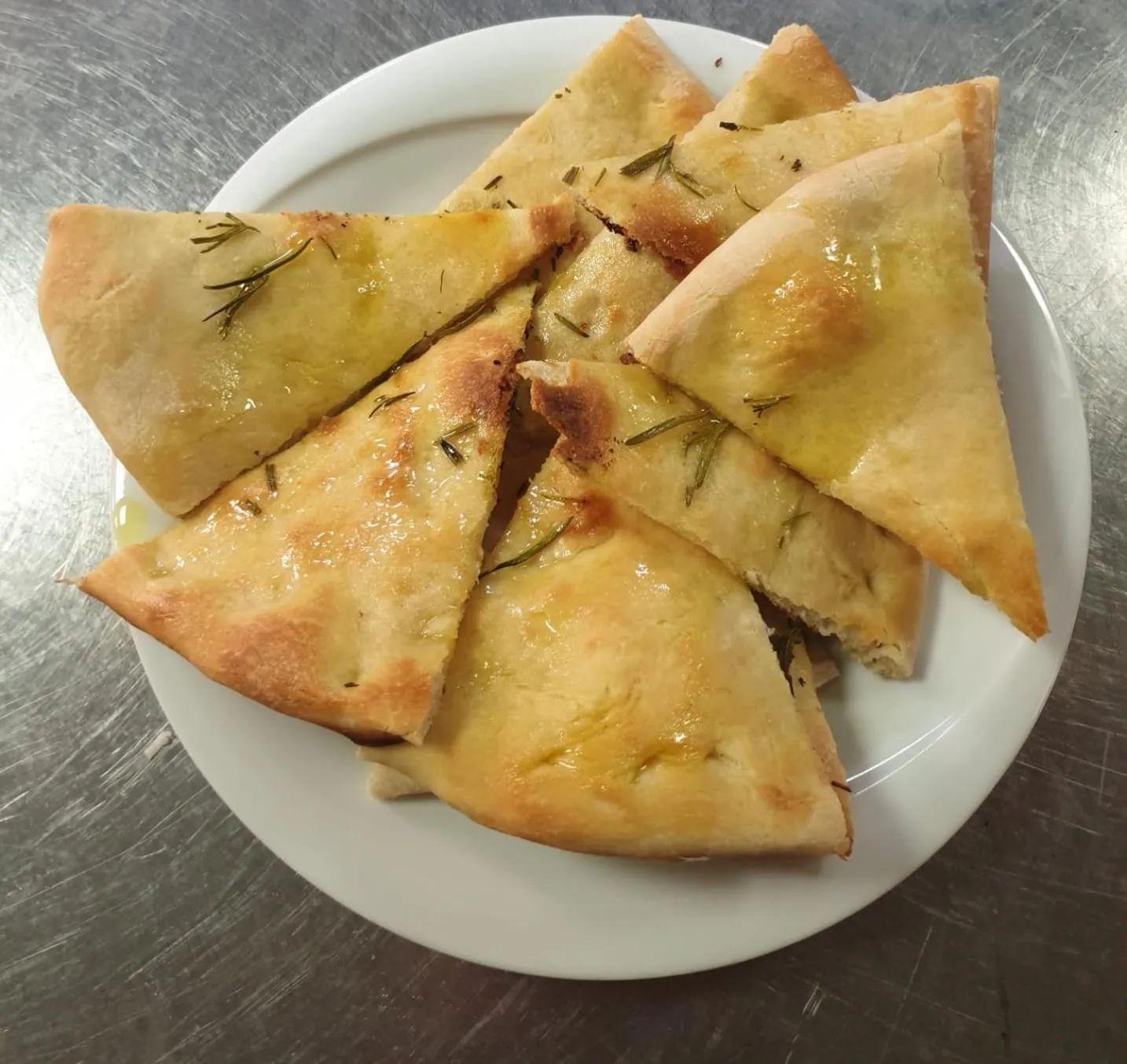 Food in 6 Milje Hotel