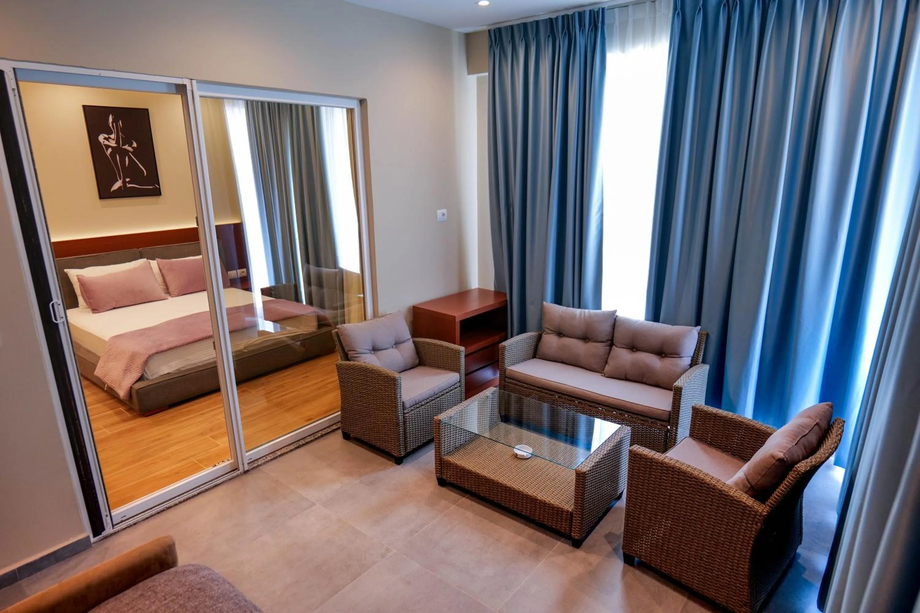 Bed in 6 Milje Hotel