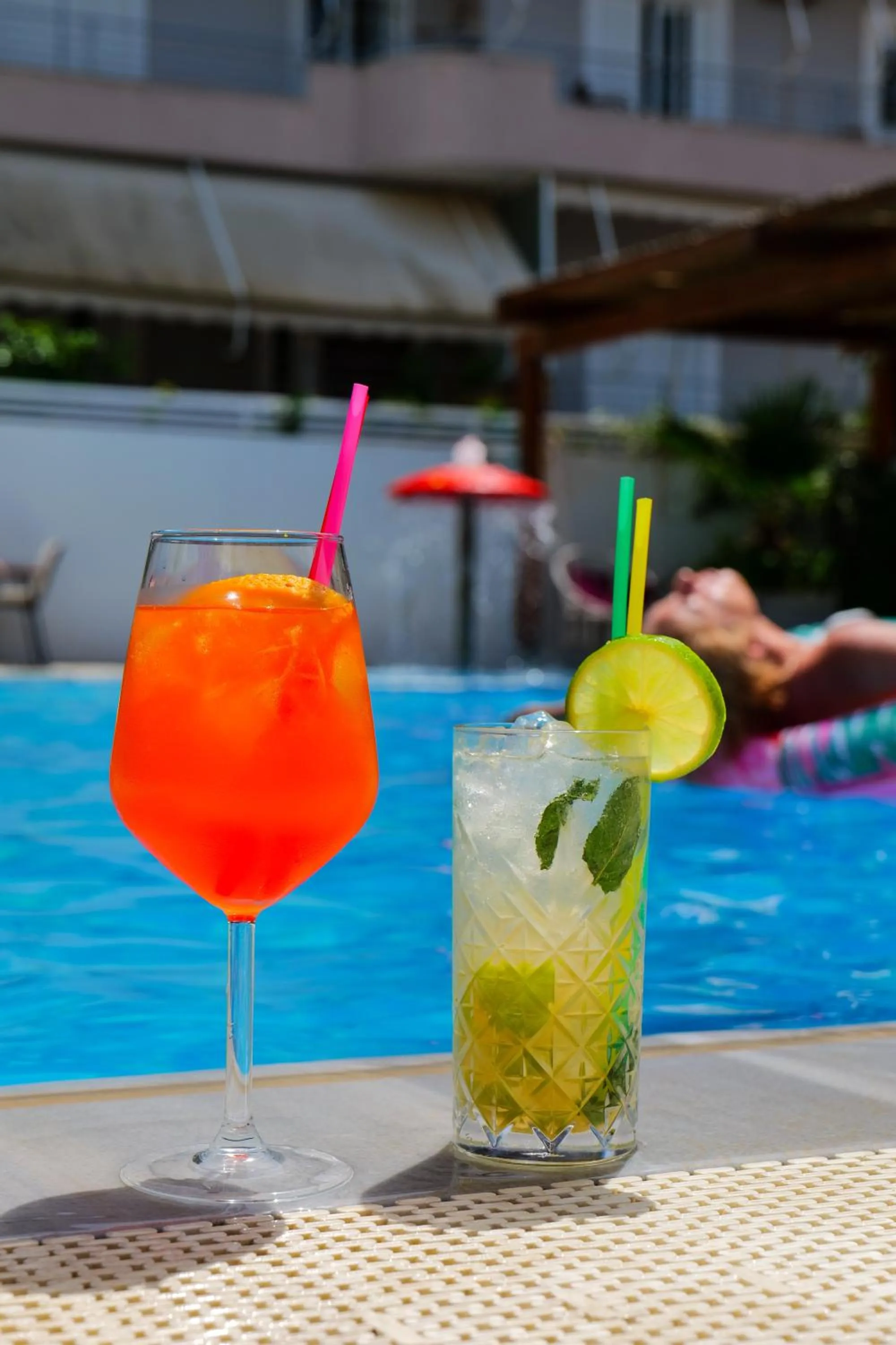 Lounge or bar in 6 Milje Hotel