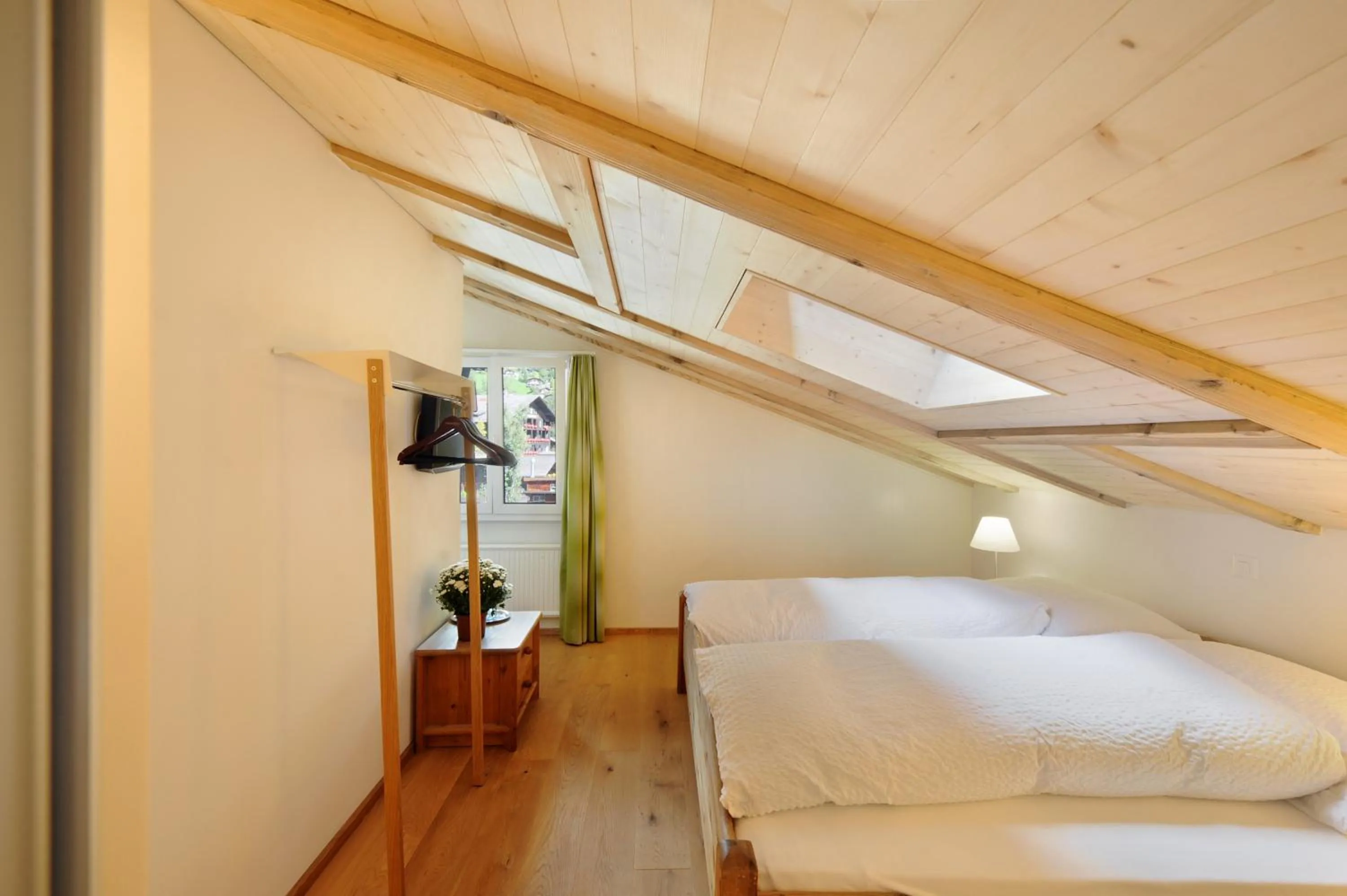 Photo of the whole room, Bed in Hotel-Restaurant zum Gade