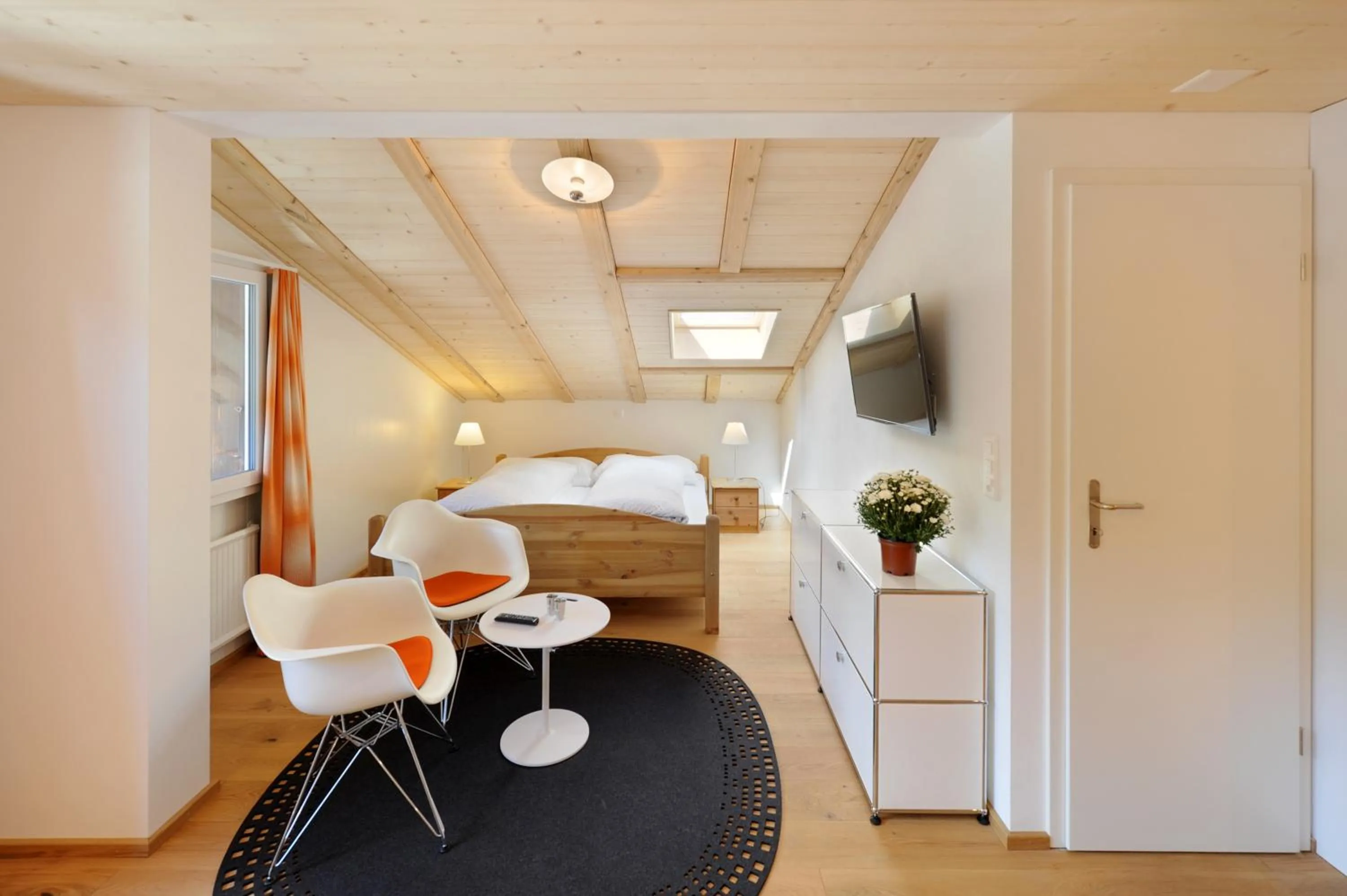 Photo of the whole room, Bed in Hotel-Restaurant zum Gade