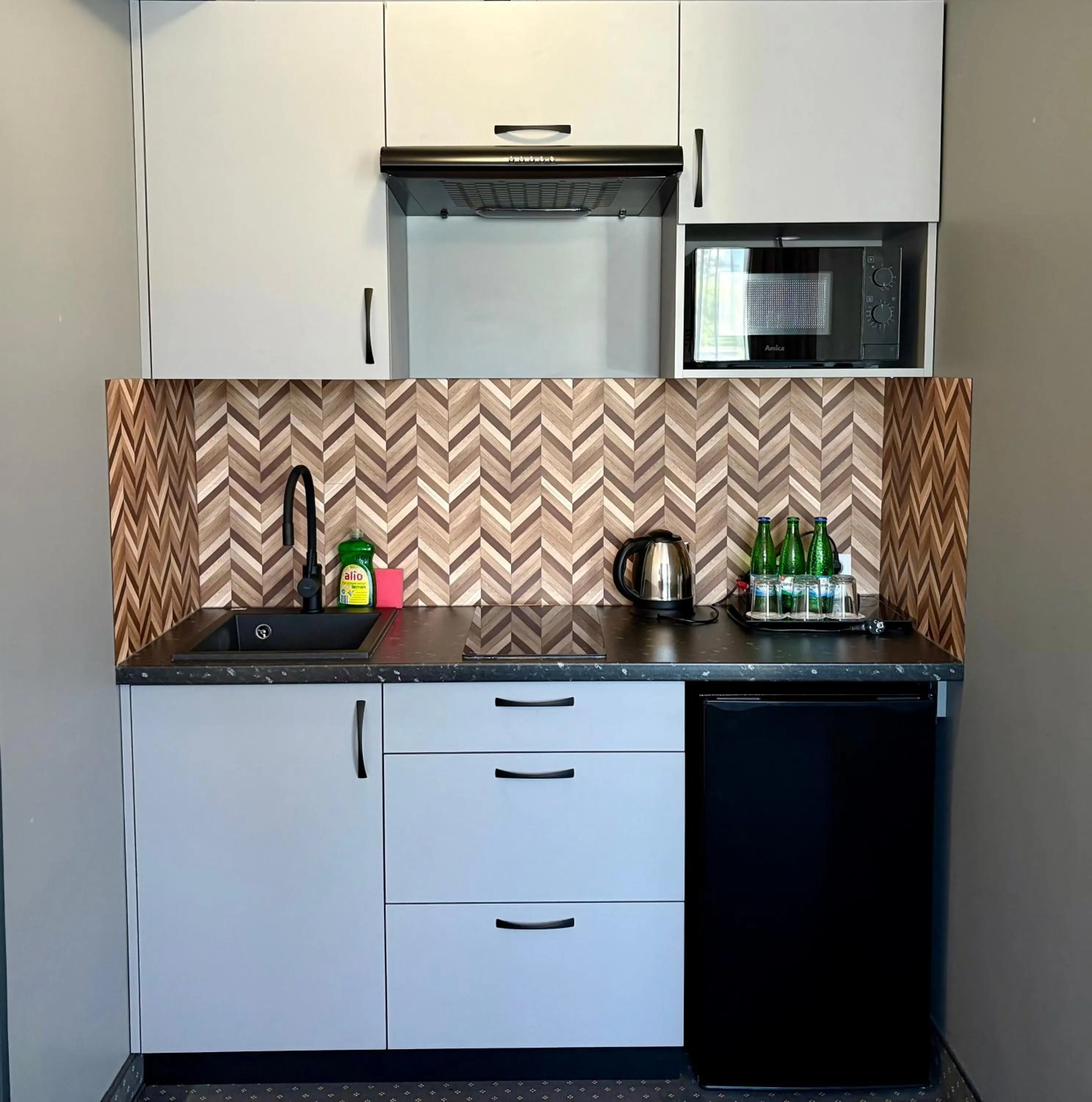 Kitchen or kitchenette in Poleczki Residence Apartments