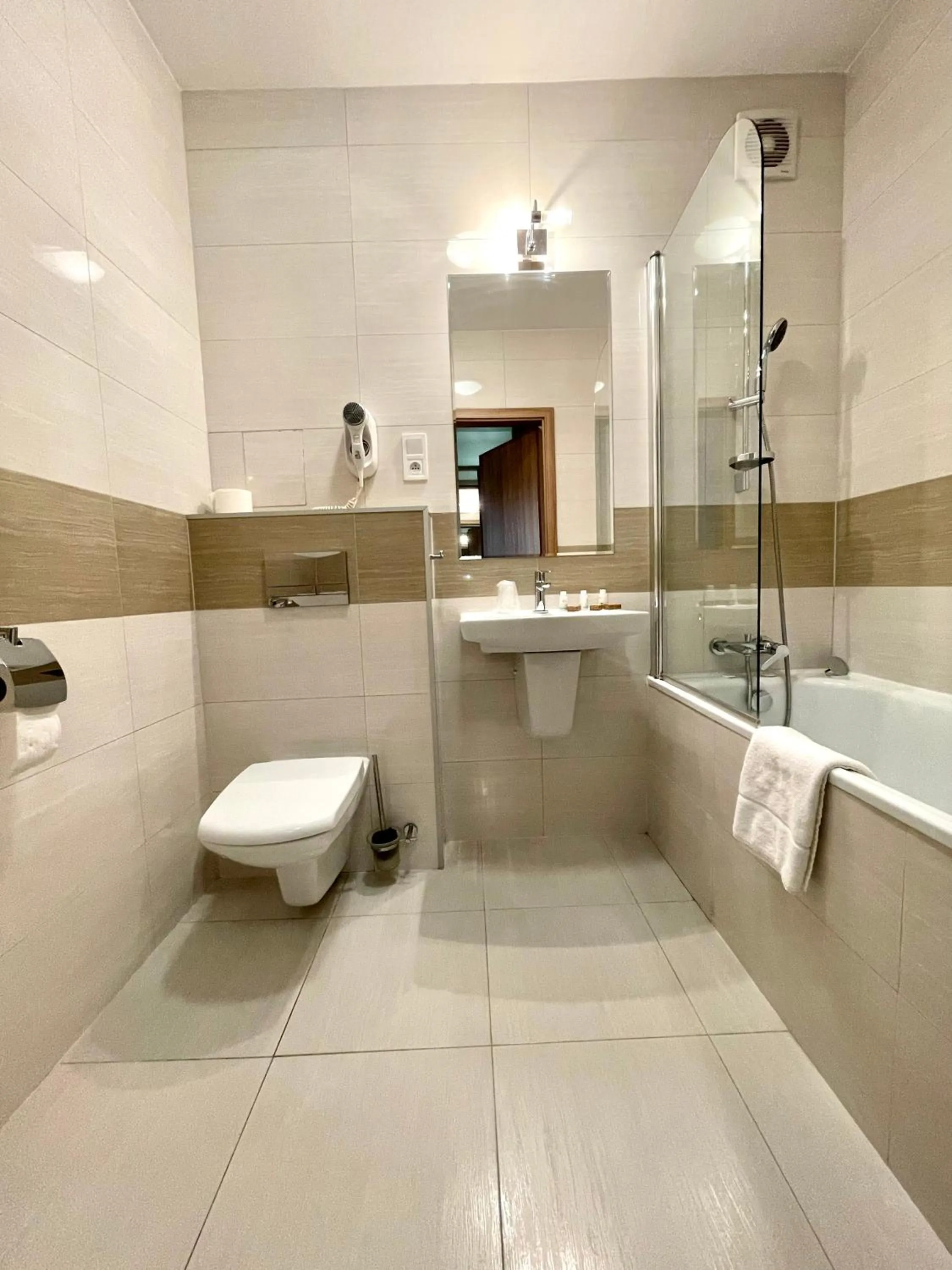 Toilet in Poleczki Residence Apartments