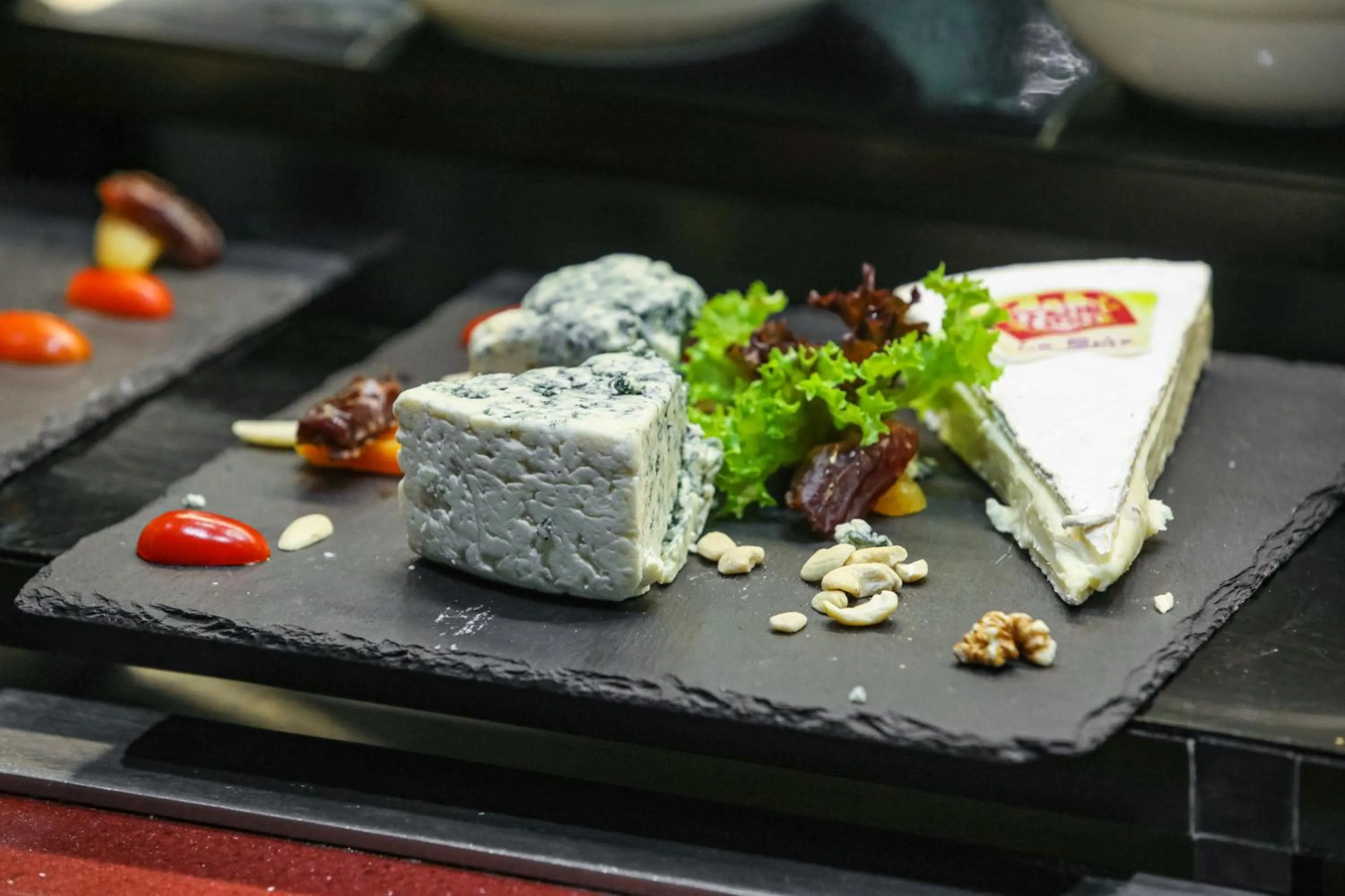 Food and drinks in Crowne Plaza Hamra Beirut by IHG