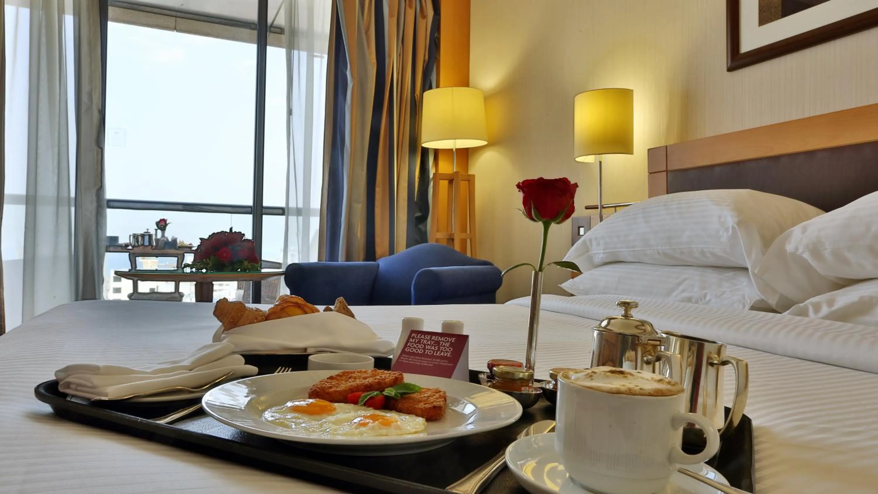 Photo of the whole room, Bed in Crowne Plaza Hamra Beirut by IHG