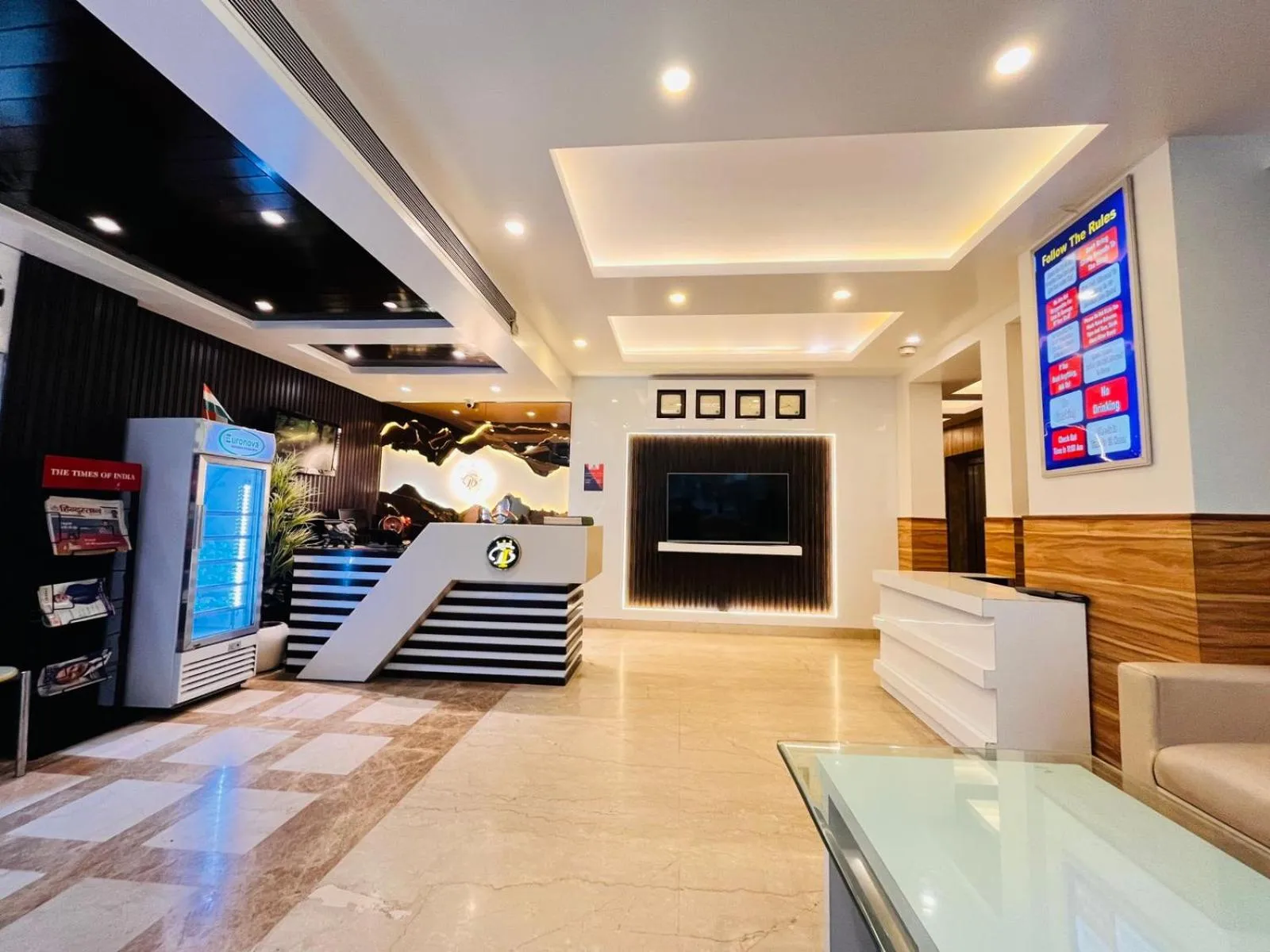 Lobby or reception in Hotel Benz International, Karol Bagh