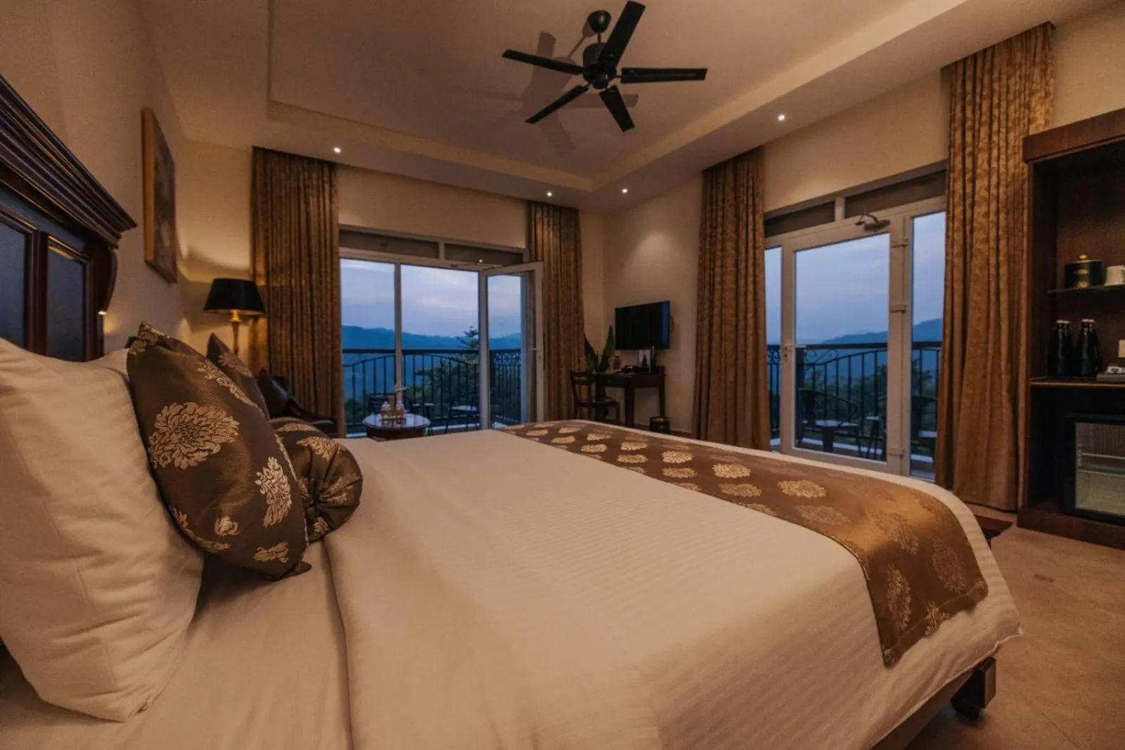 Bed in Montrose Golf Resort and Spa - Coorg