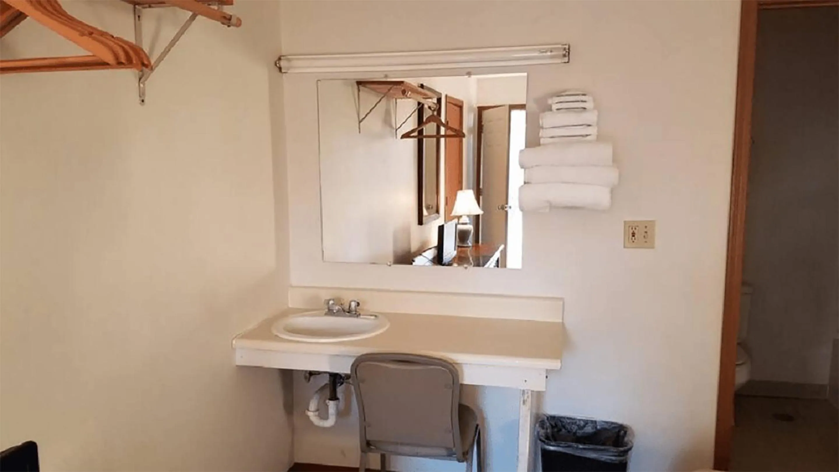 Bathroom in Unity Lodge