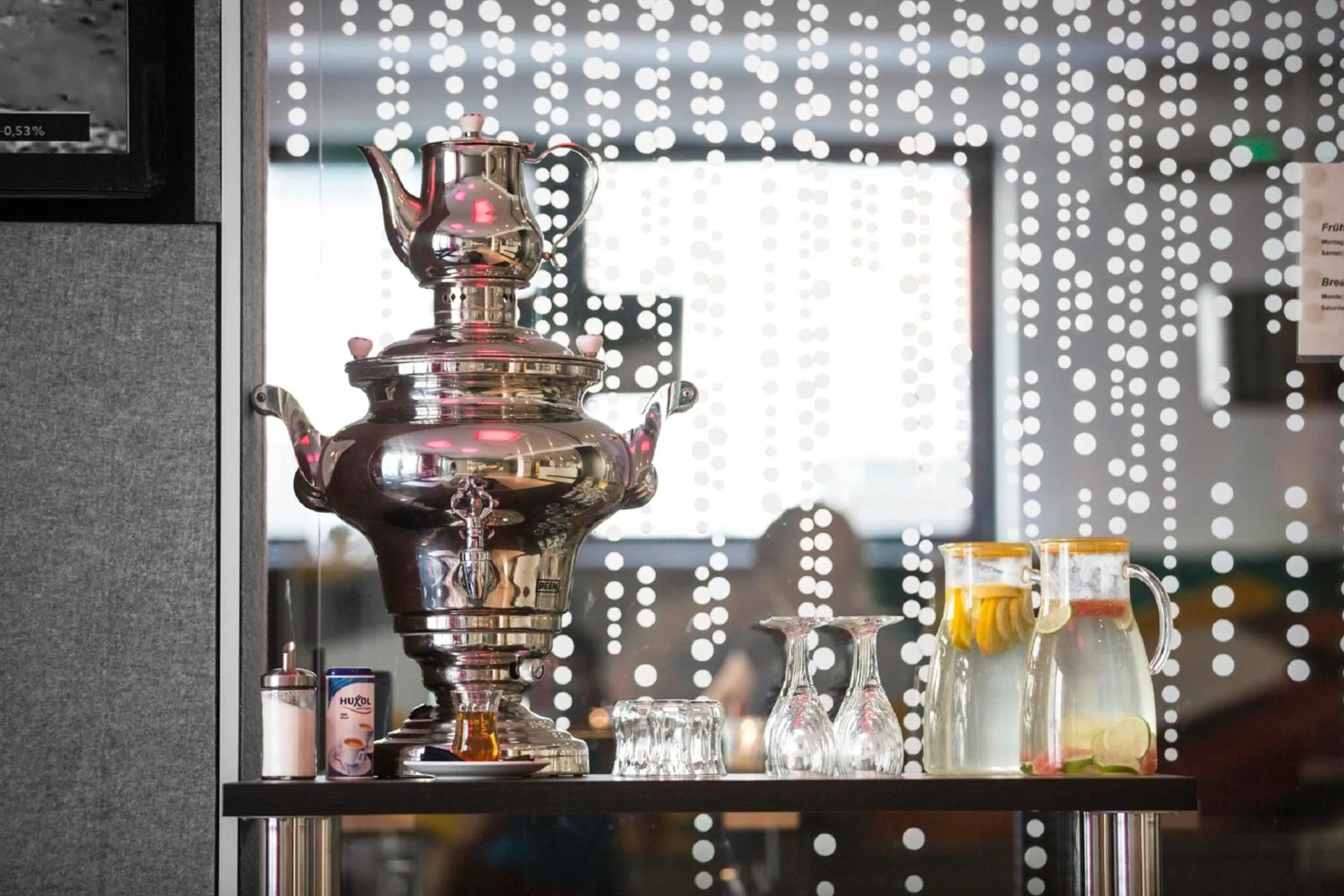 Lobby or reception in Pearl Design Hotel - Frankfurt City