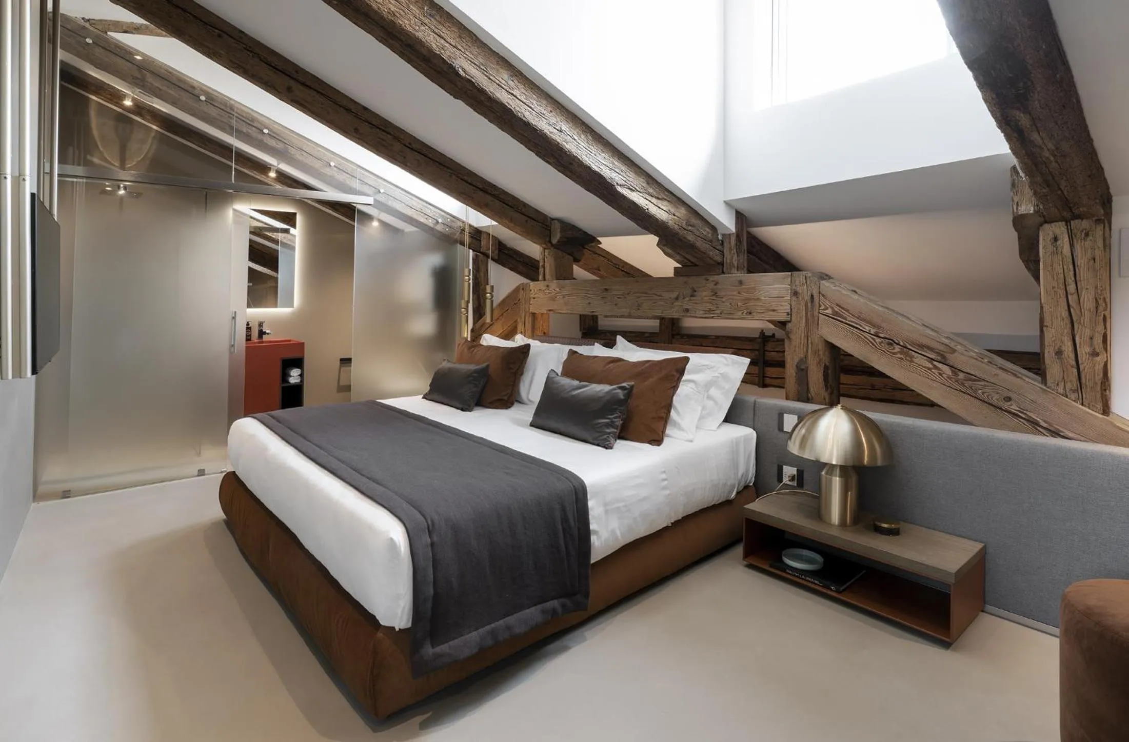 Bed in Palazzo Pianca