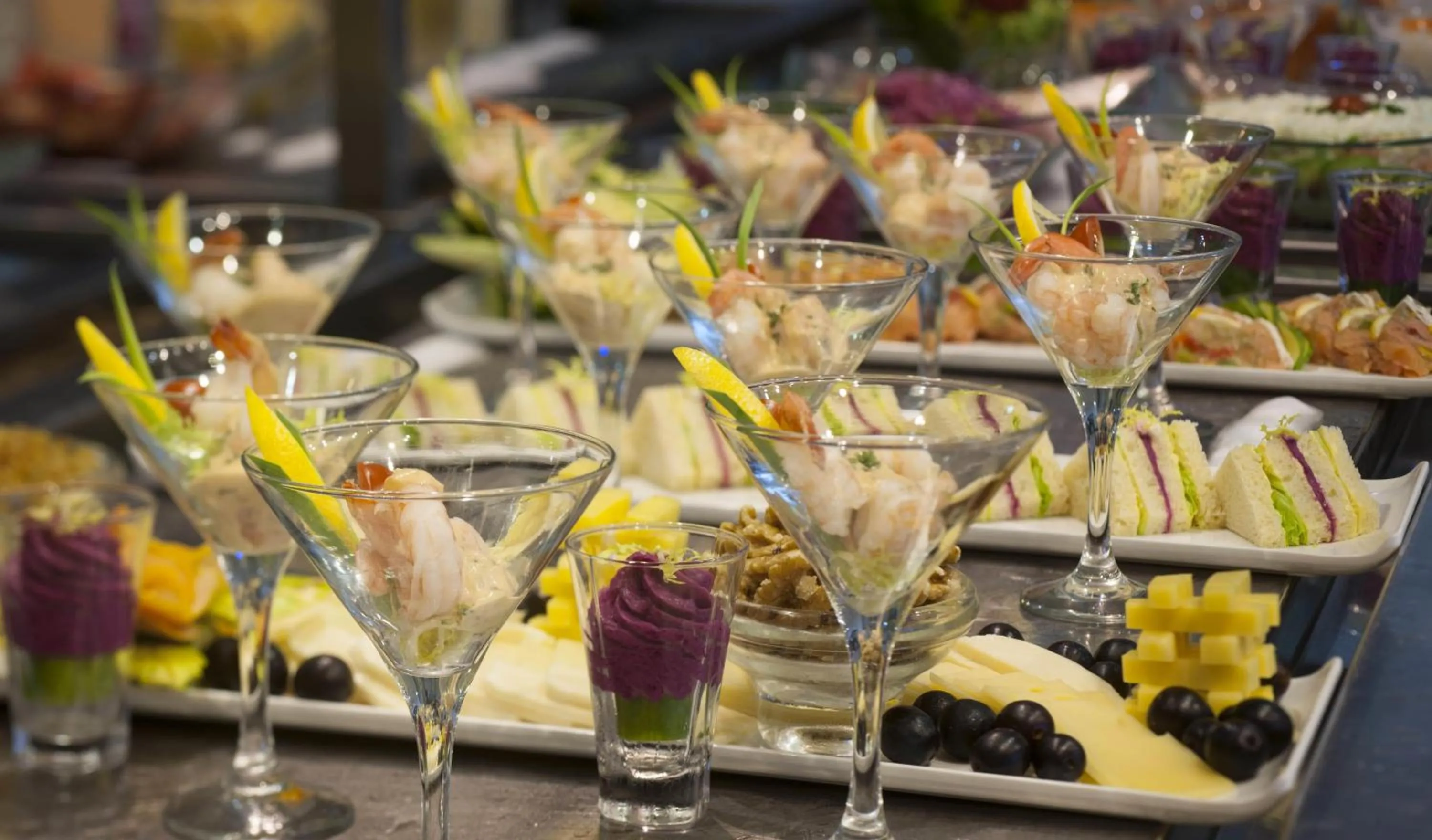 Food and drinks in Occidental Sharjah Grand