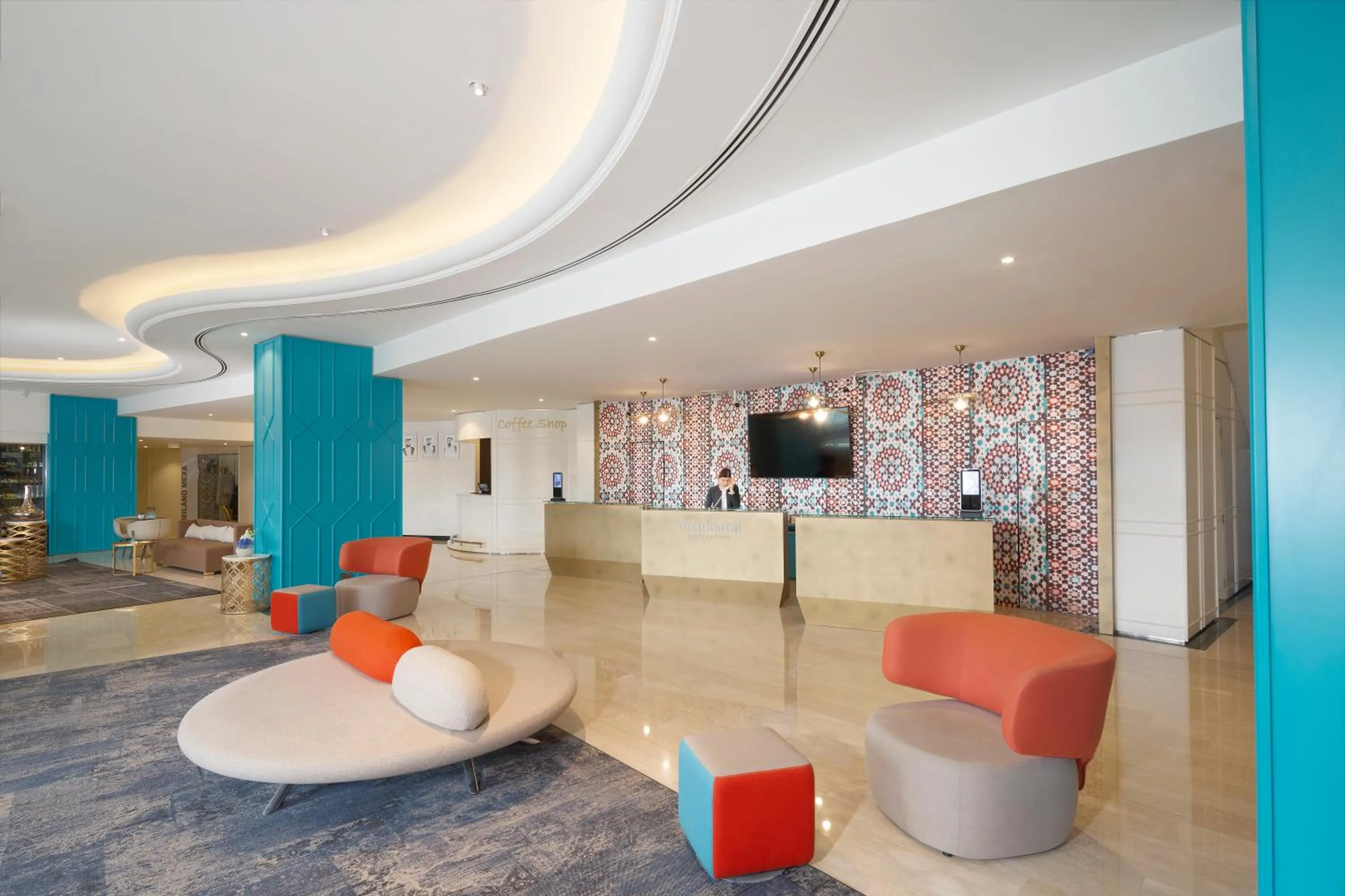 Lobby or reception in Occidental Sharjah Grand