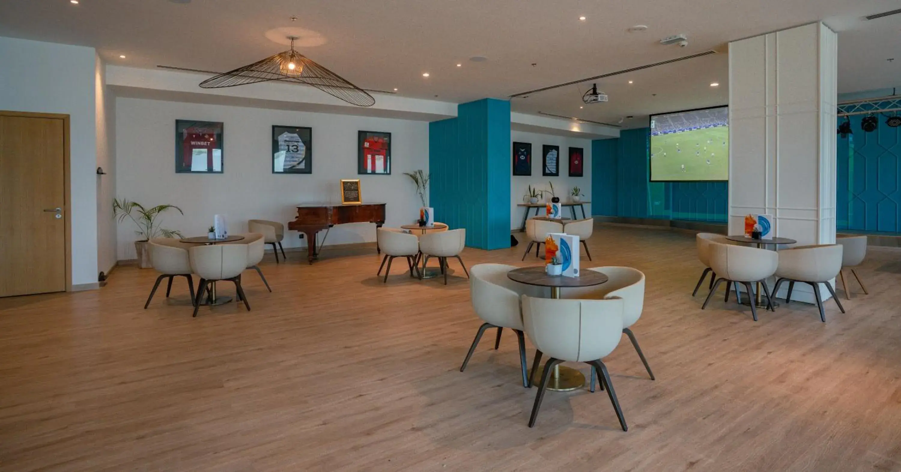 Property building in Occidental Sharjah Grand Property building in Occidental Sharjah Grand