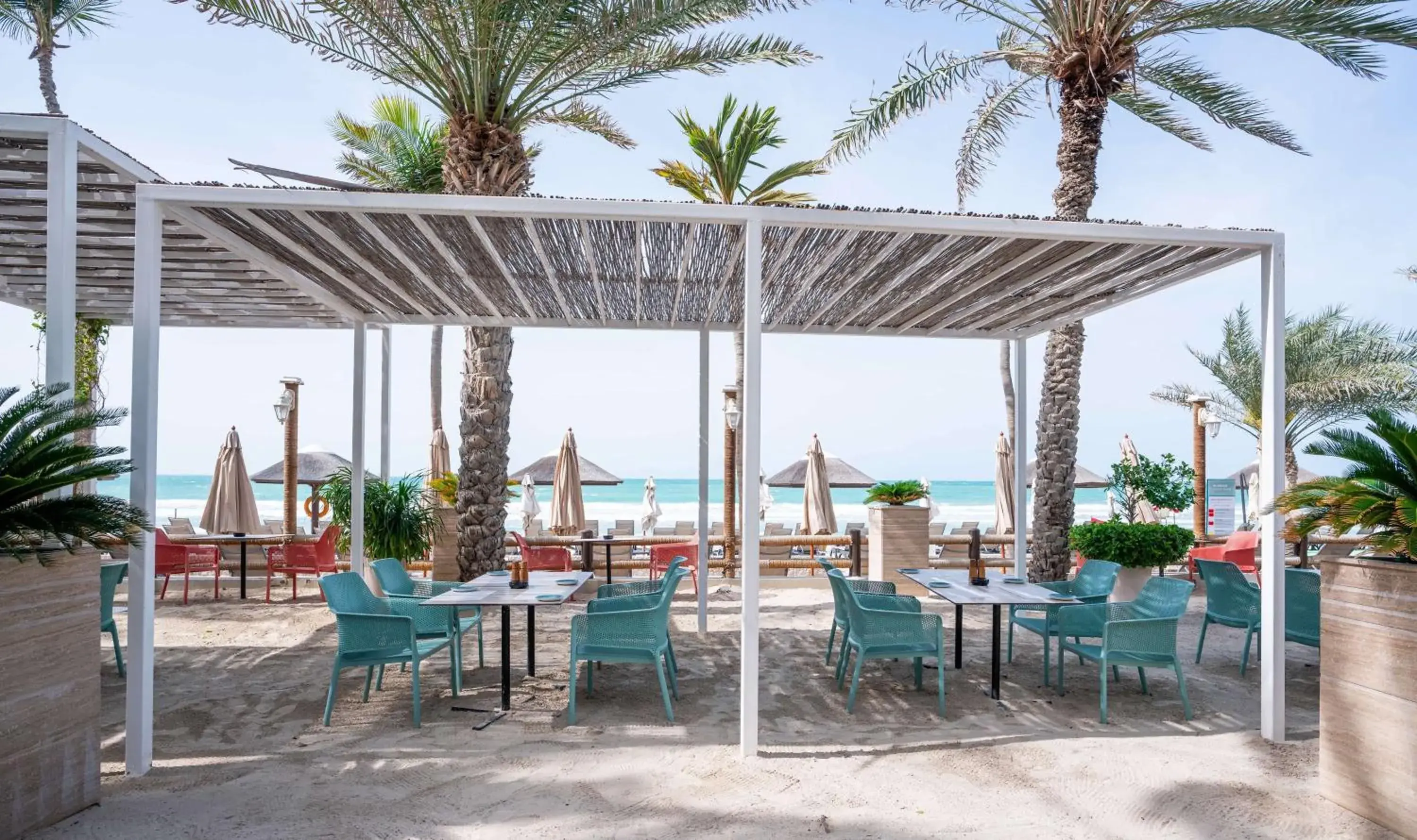 Restaurant/places to eat in Occidental Sharjah Grand Restaurant/places to eat in Occidental Sharjah Grand