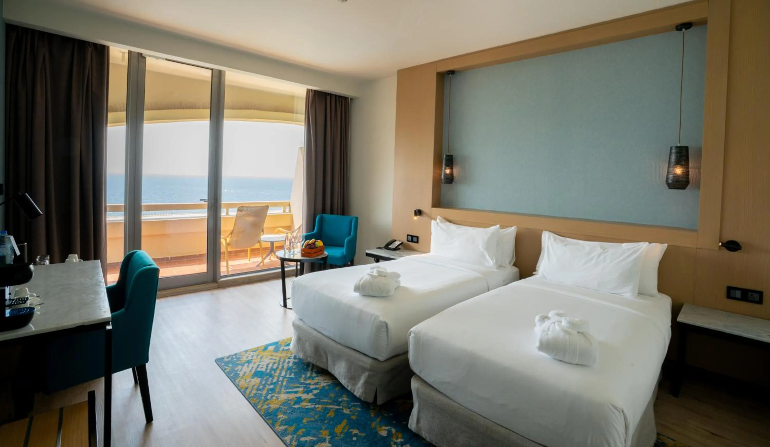 Bedroom, Bed in Occidental Sharjah Grand