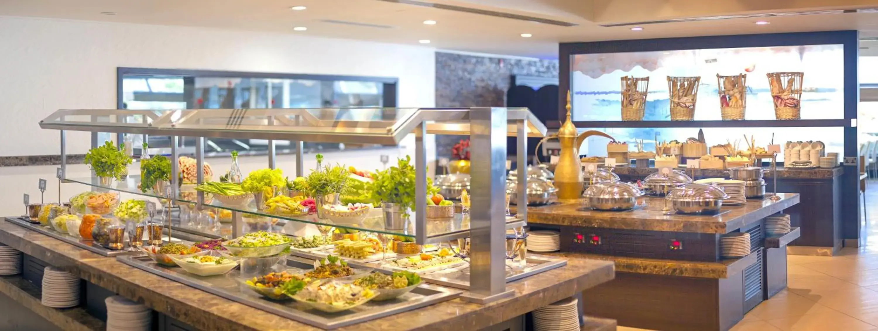 Restaurant/places to eat in Occidental Sharjah Grand Restaurant/places to eat in Occidental Sharjah Grand