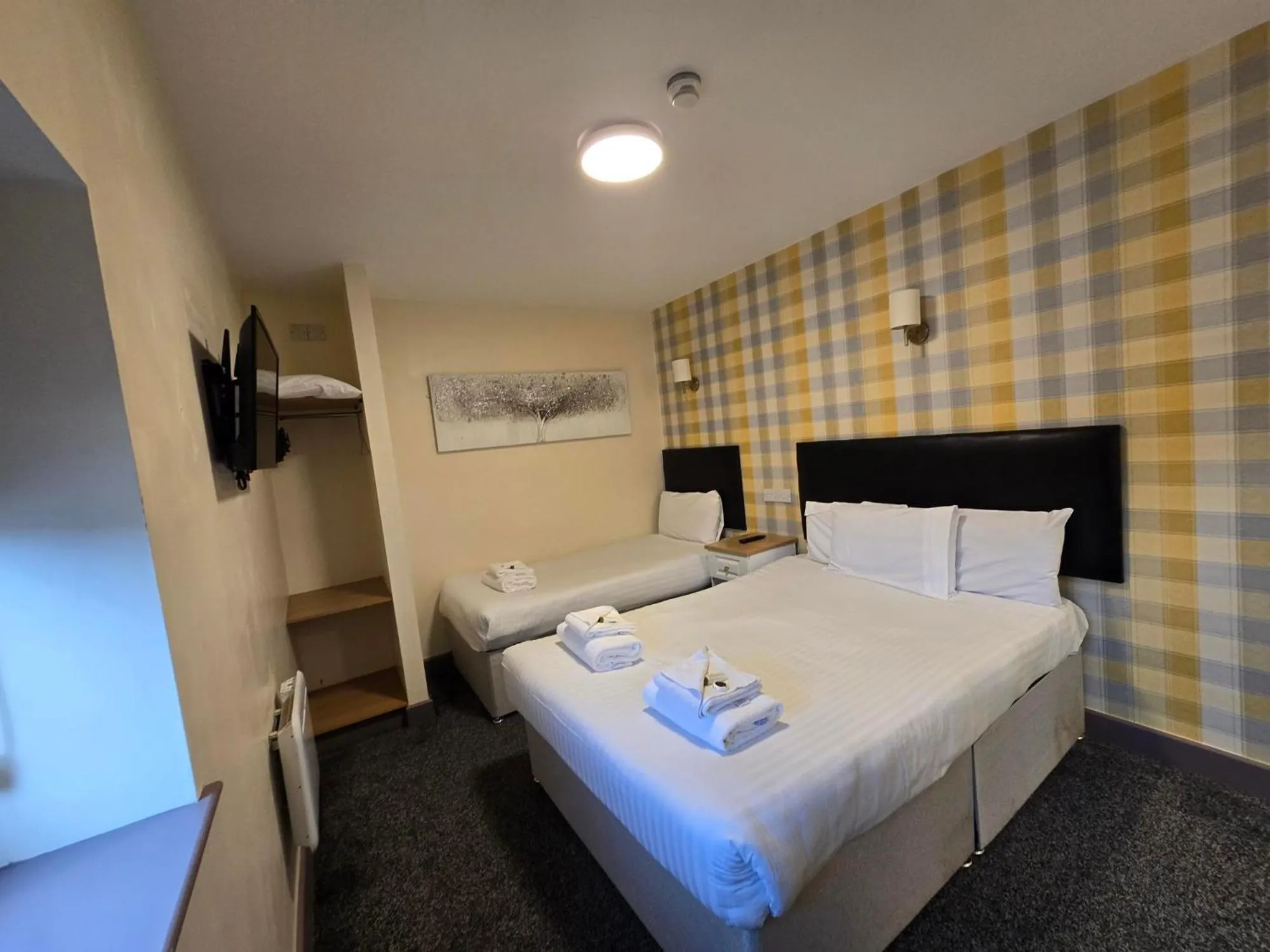 Bed in The Station Inn