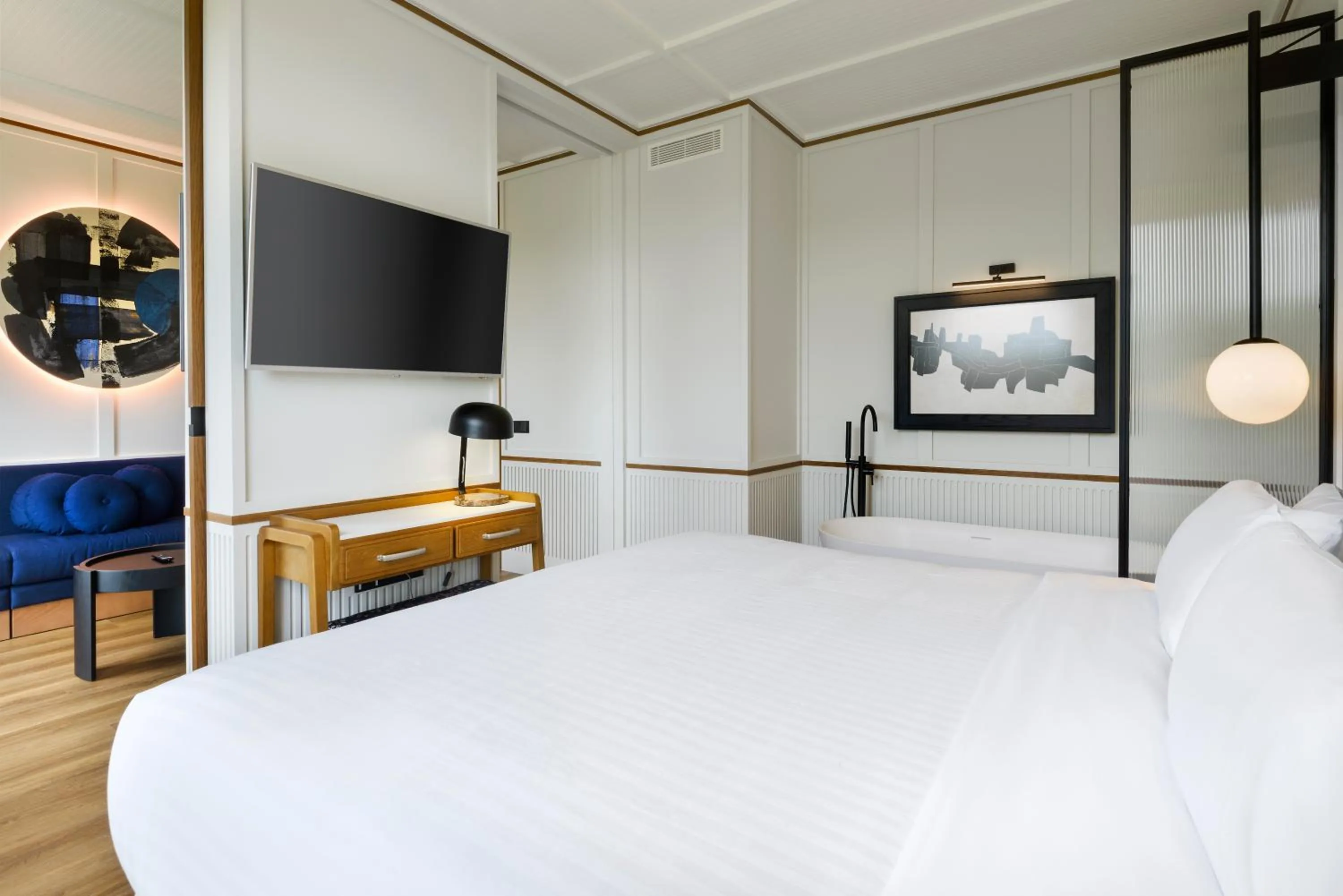 Bed in Hotel Tres Reyes San Sebastián