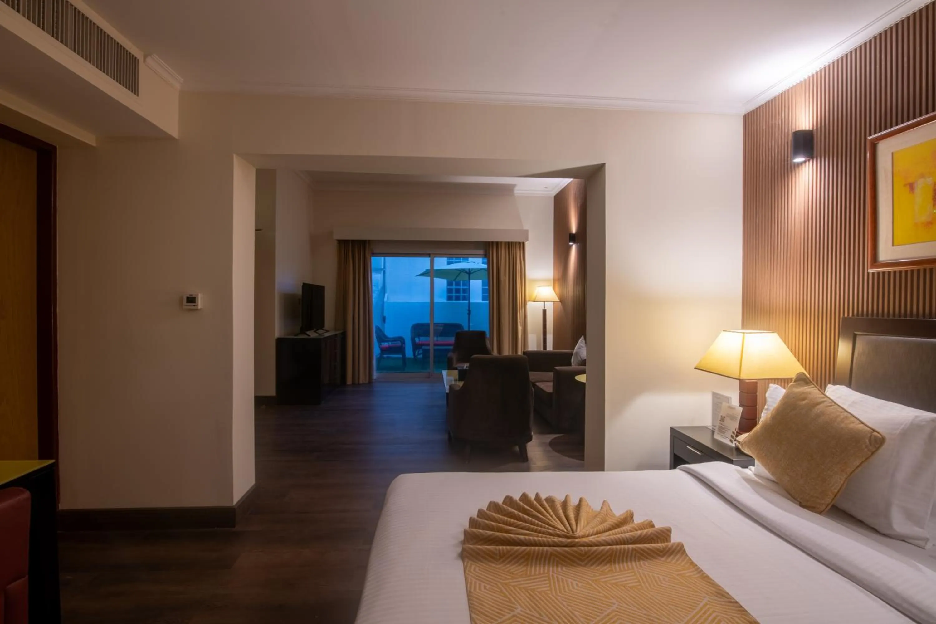 Bed in Villaggio Hotel Abu Dhabi